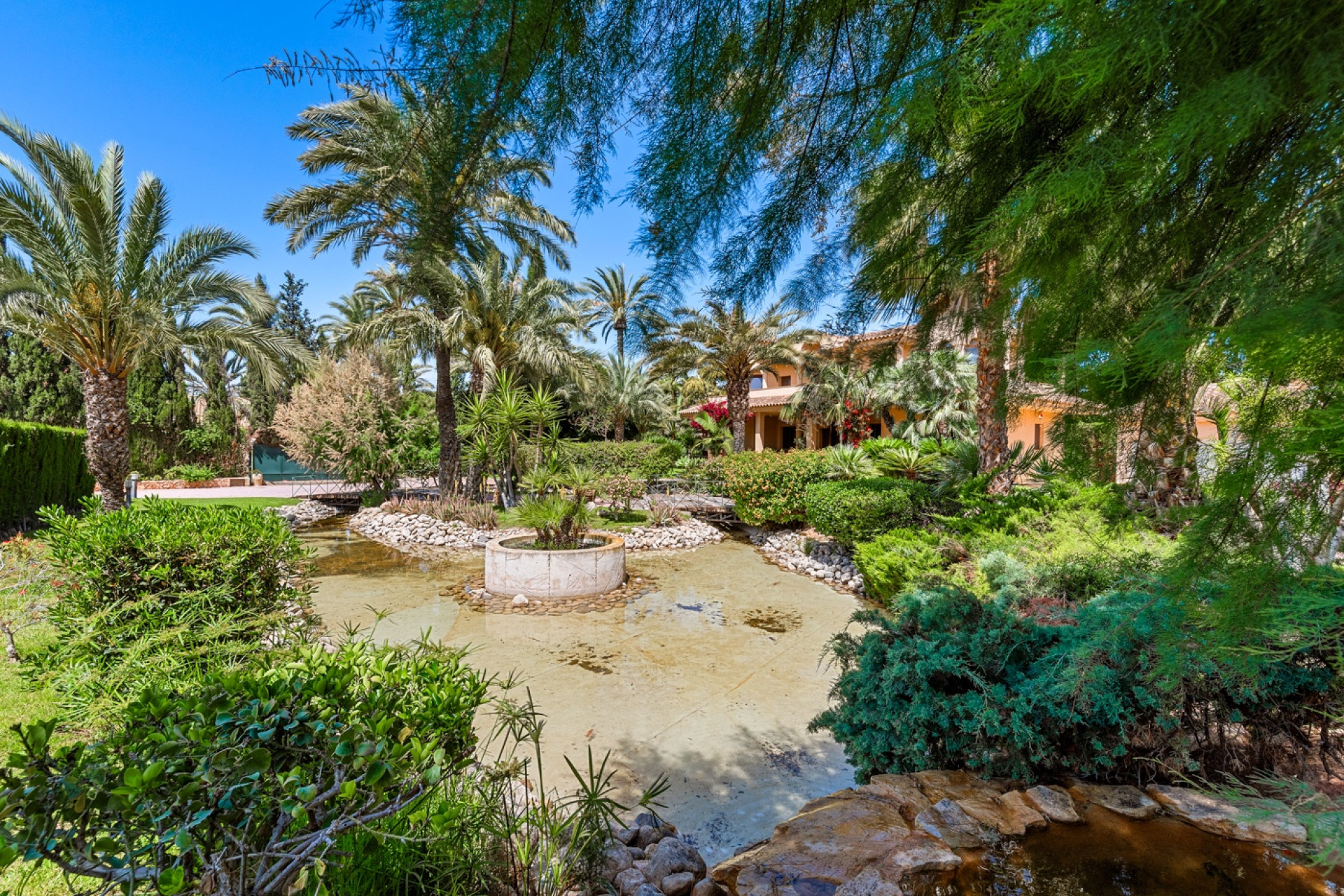 Odsprzedaż - Villa - Elche