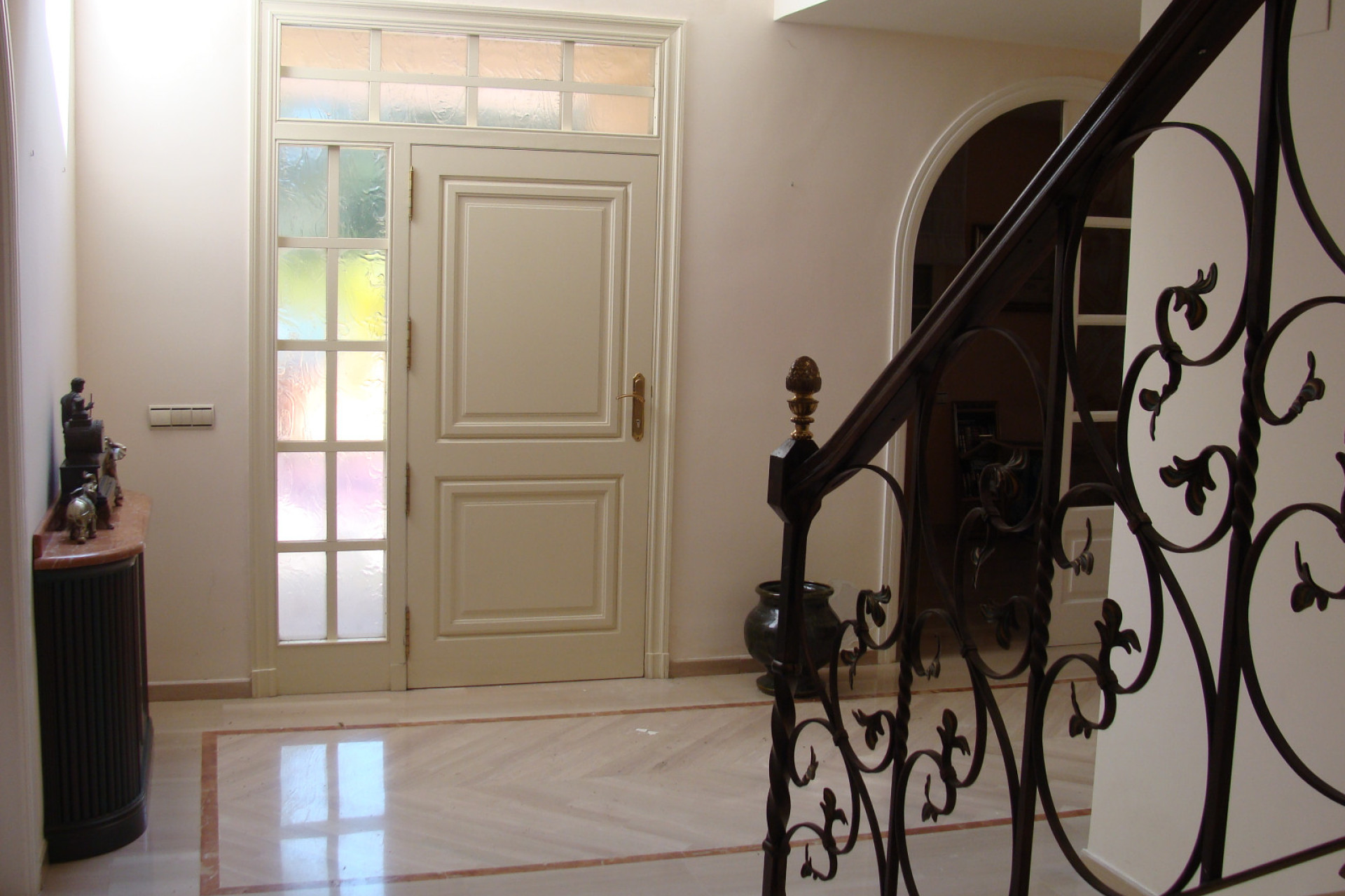 Odsprzedaż - Villa - Elche