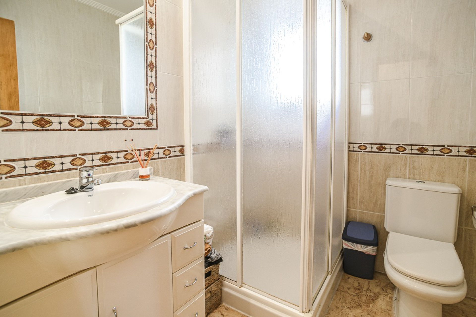 Odsprzedaż - Villa - Guardamar del Segura - EL RASO