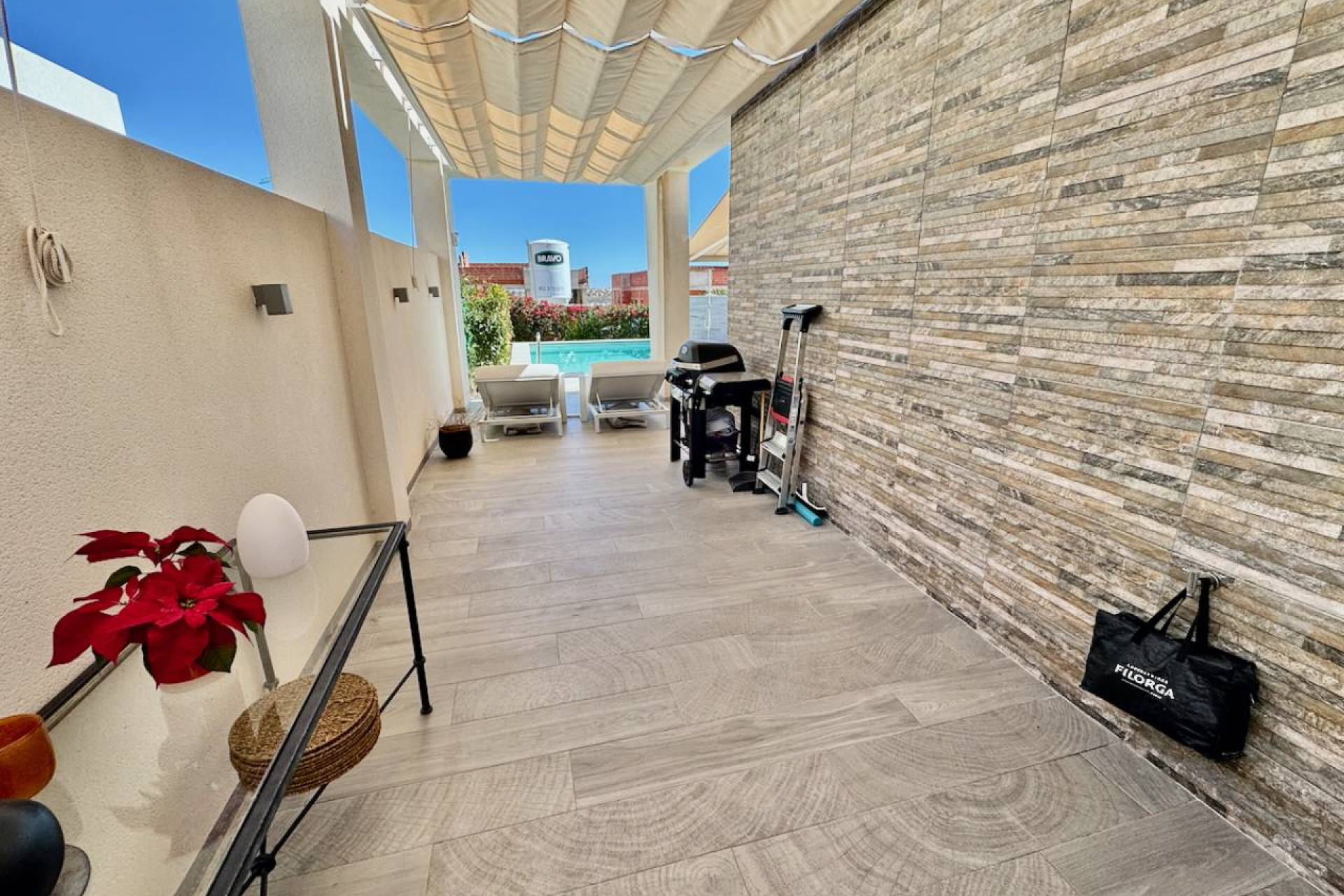 Odsprzedaż - Villa - La Finca Golf - Algorfa