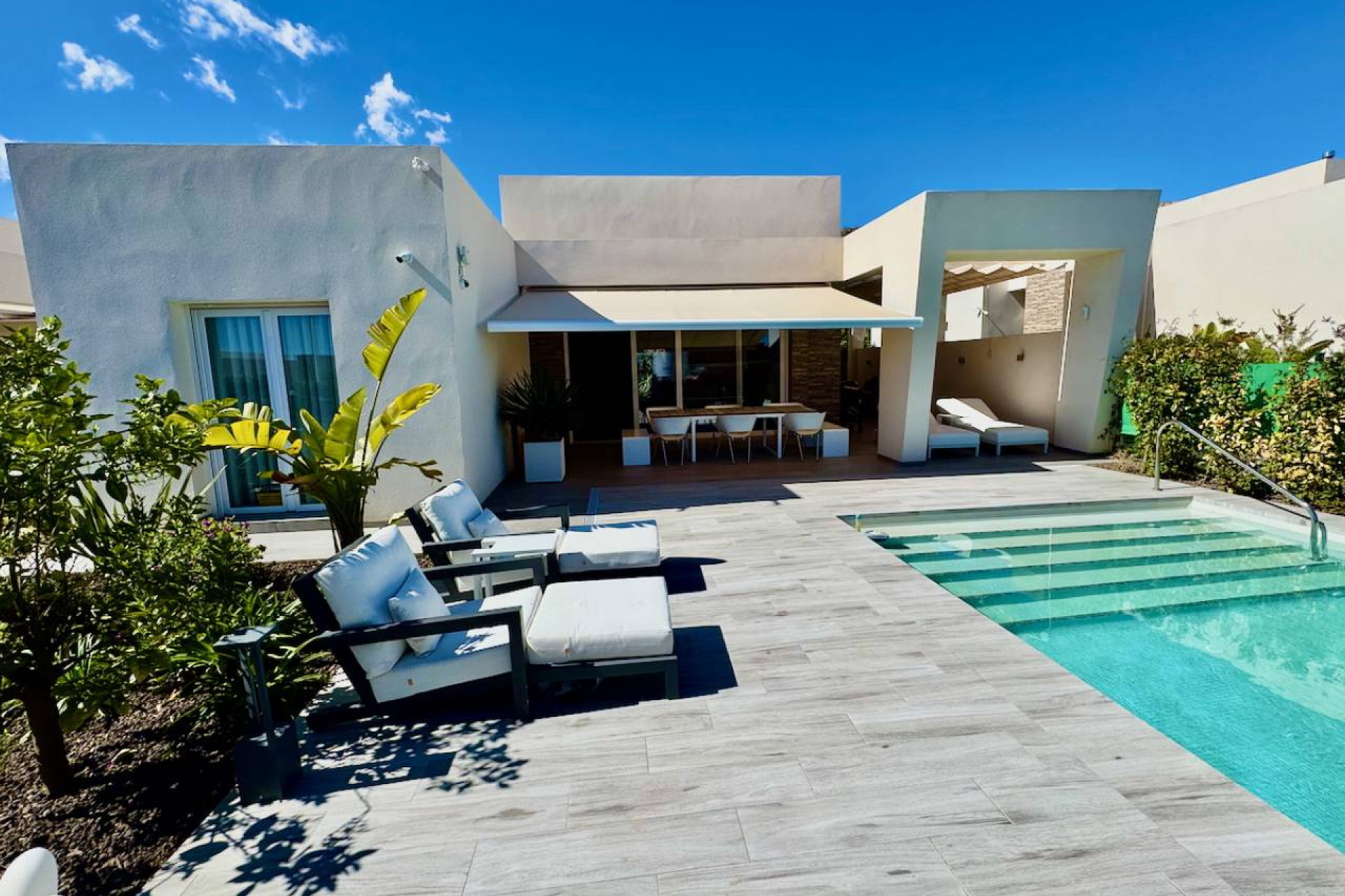 Odsprzedaż - Villa - La Finca Golf - Algorfa