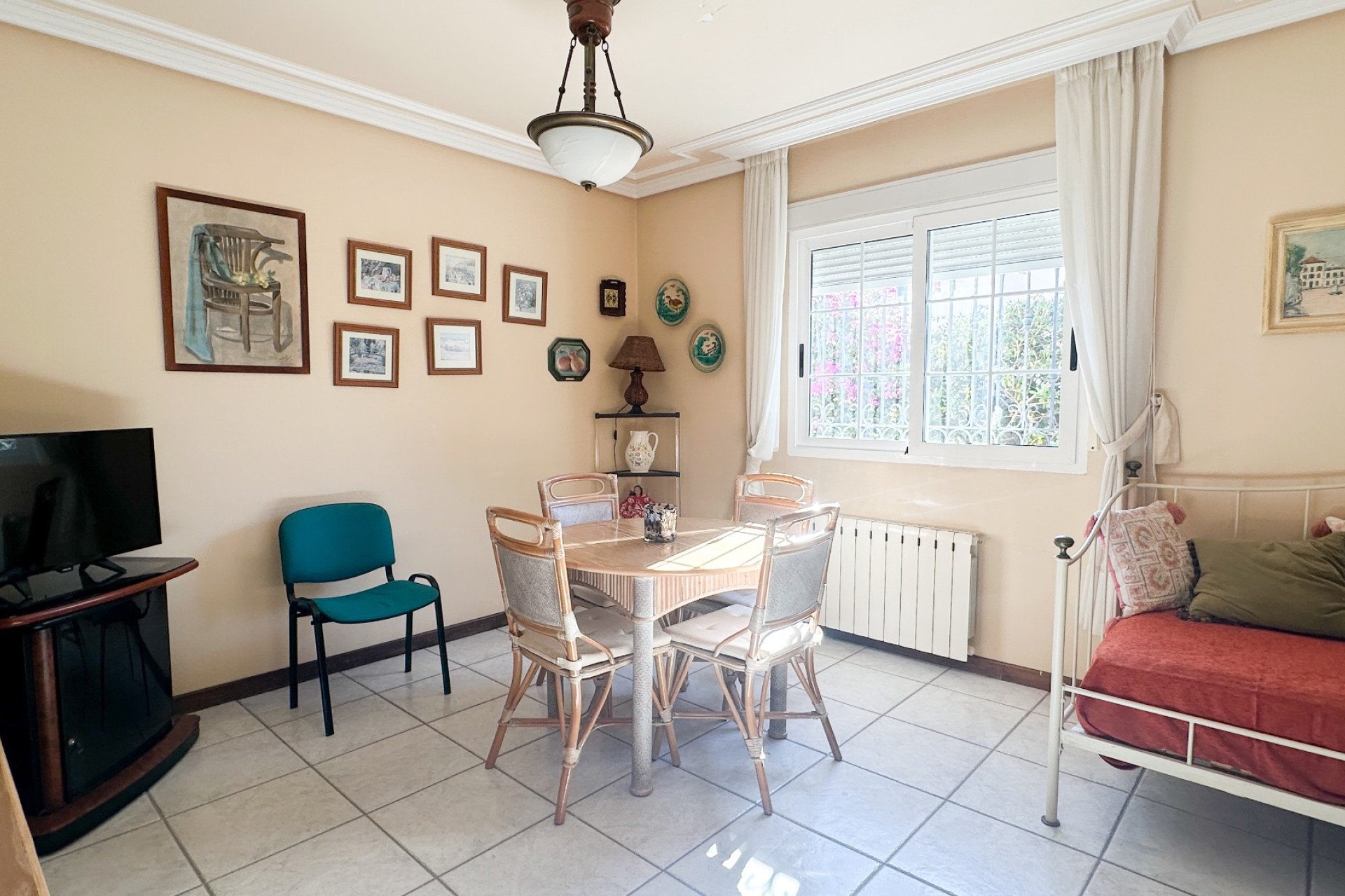 Odsprzedaż - Villa - La Mata