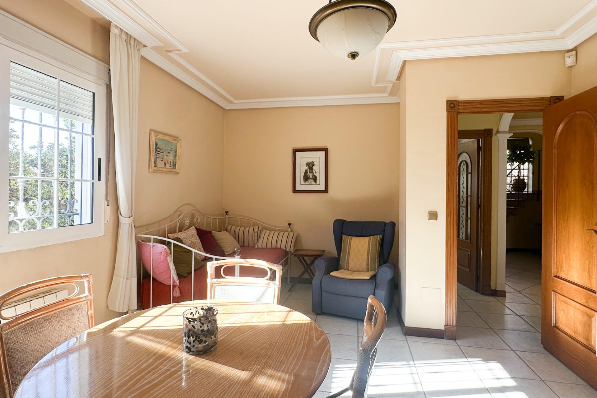 Odsprzedaż - Villa - La Mata