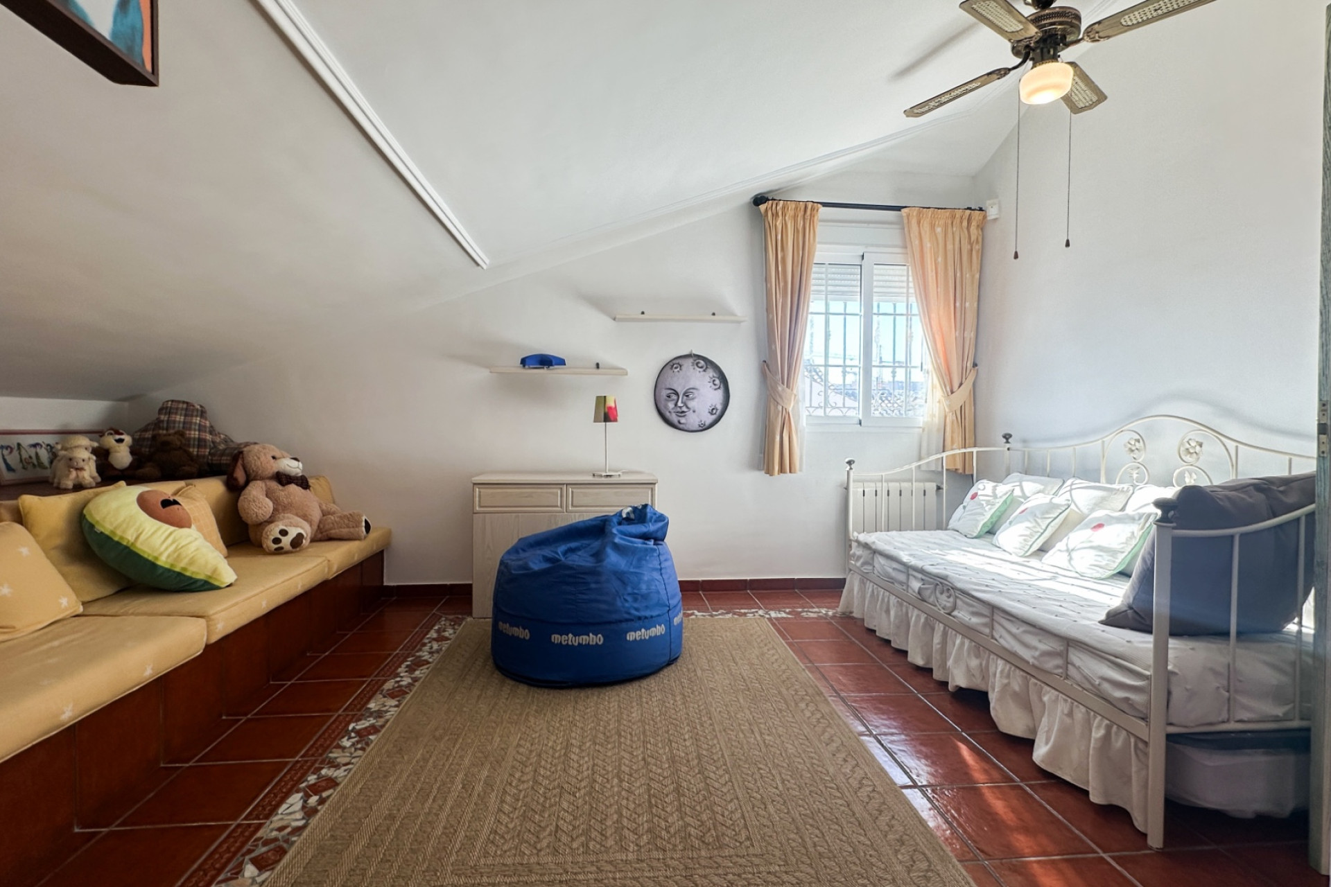 Odsprzedaż - Villa - La Mata