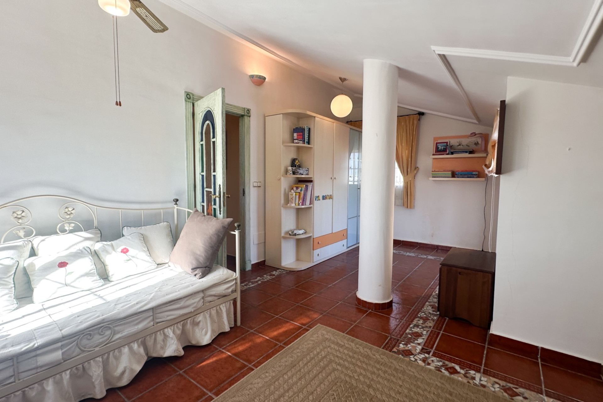Odsprzedaż - Villa - La Mata