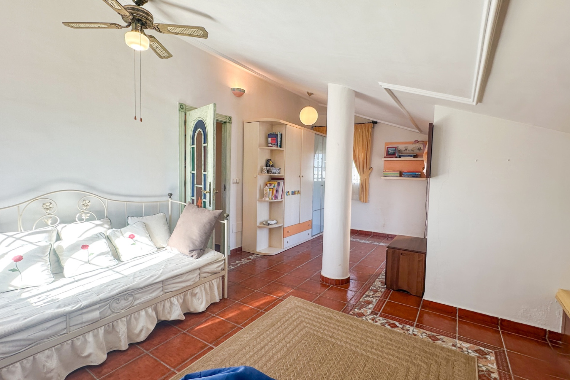 Odsprzedaż - Villa - La Mata