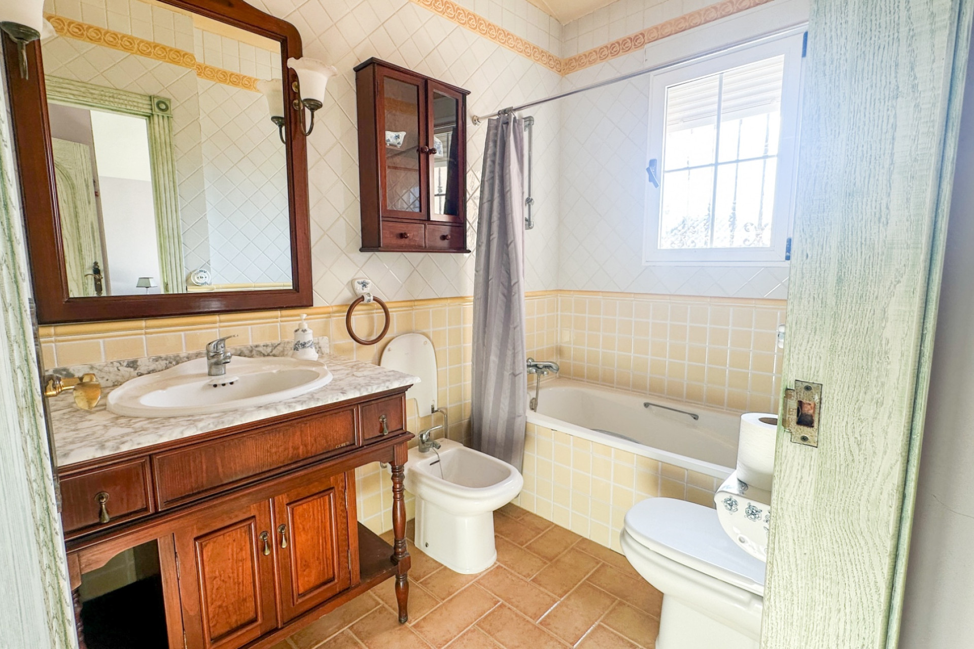 Odsprzedaż - Villa - La Mata