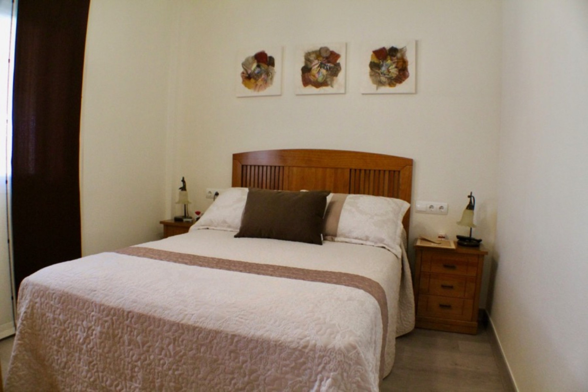 Odsprzedaż - Villa - La Nucía - Urbanizaciones