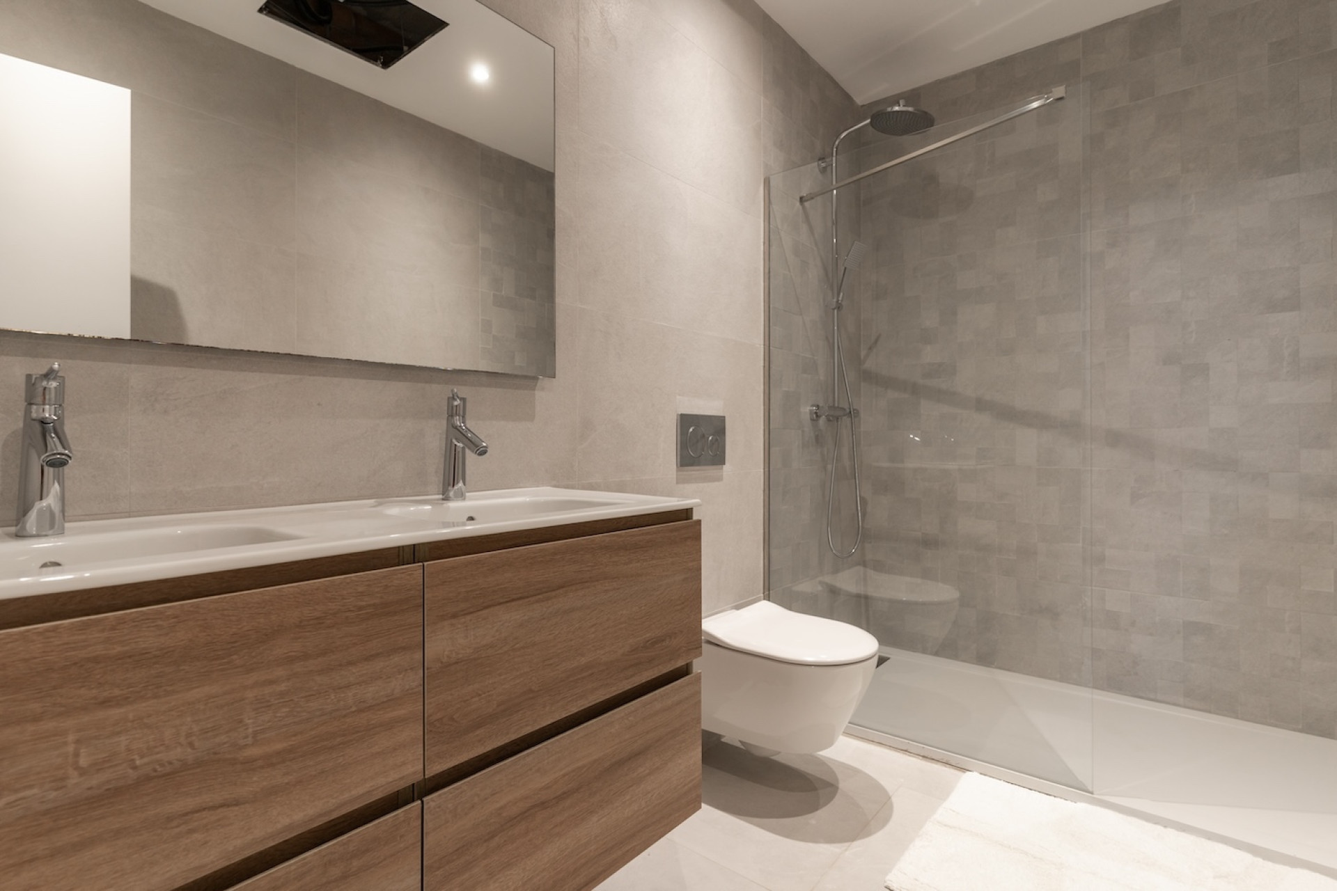 Odsprzedaż - Villa - Marbella - Nueva Andalucía