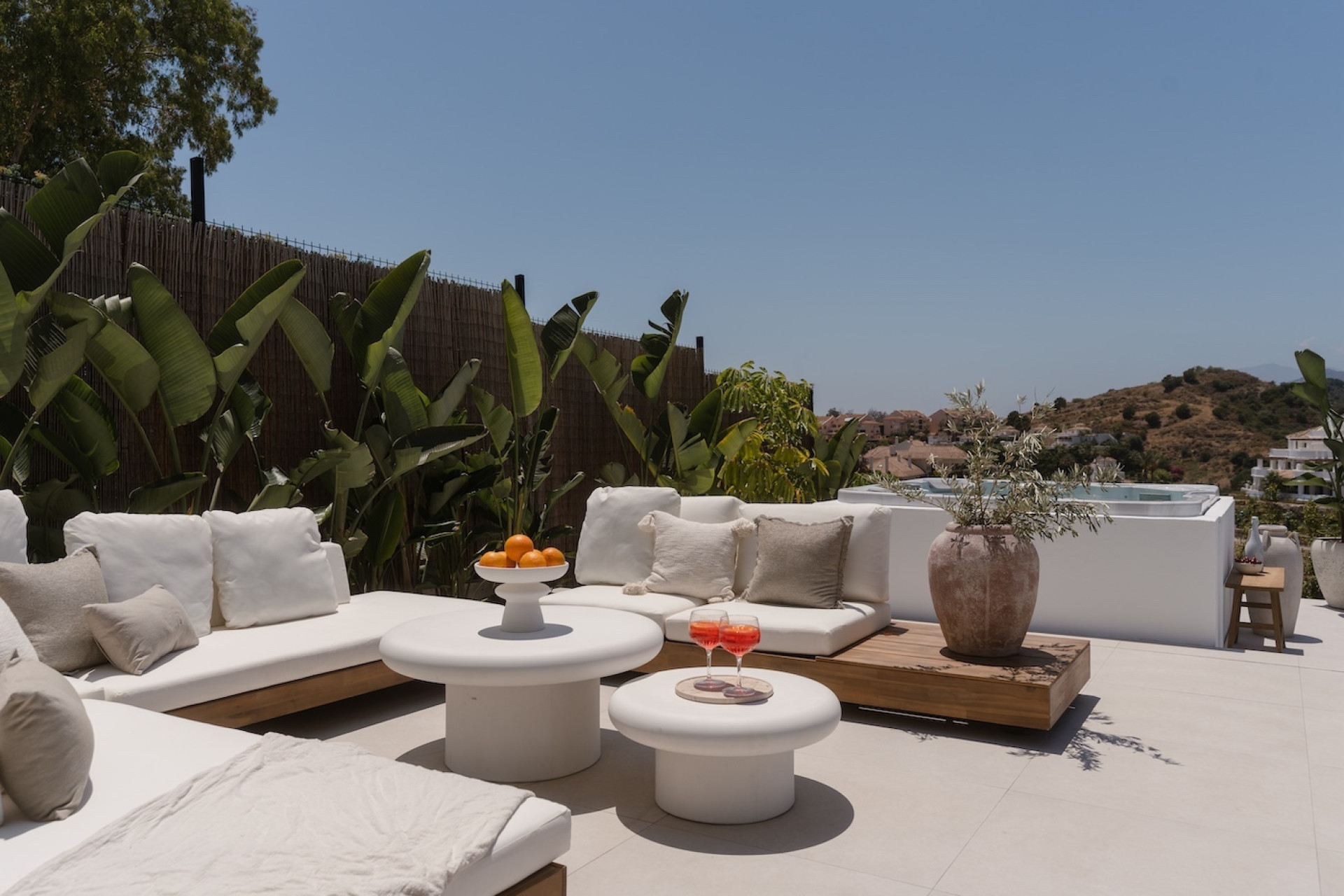 Odsprzedaż - Villa - Marbella - Nueva Andalucía