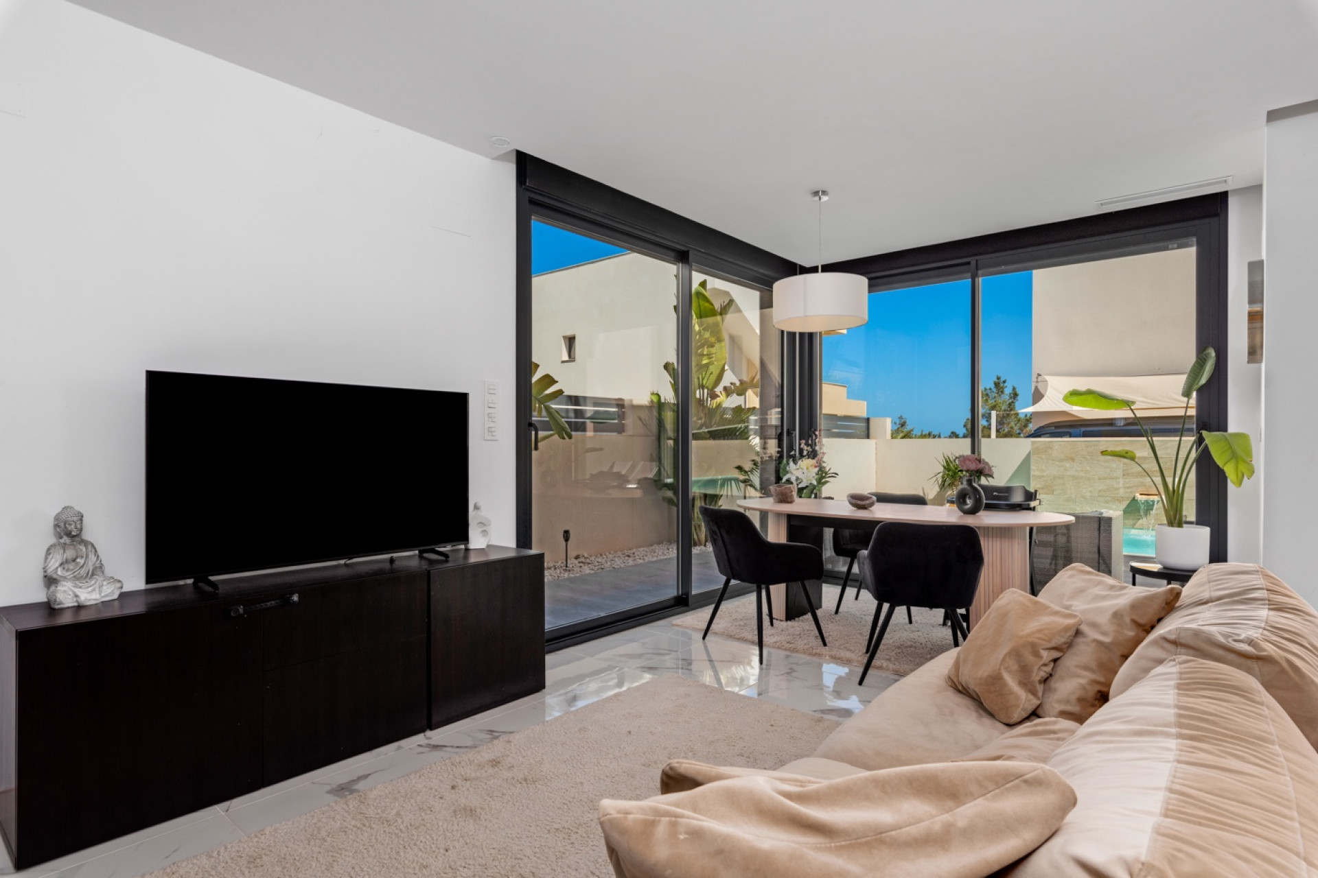 Odsprzedaż - Villa - Montesinos - La Herada