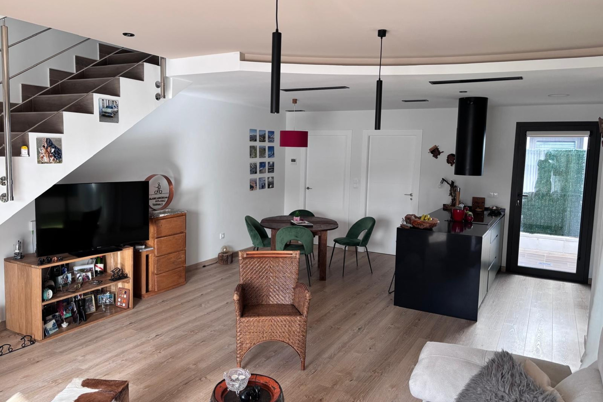 Odsprzedaż - Villa - Montesinos - La Herada