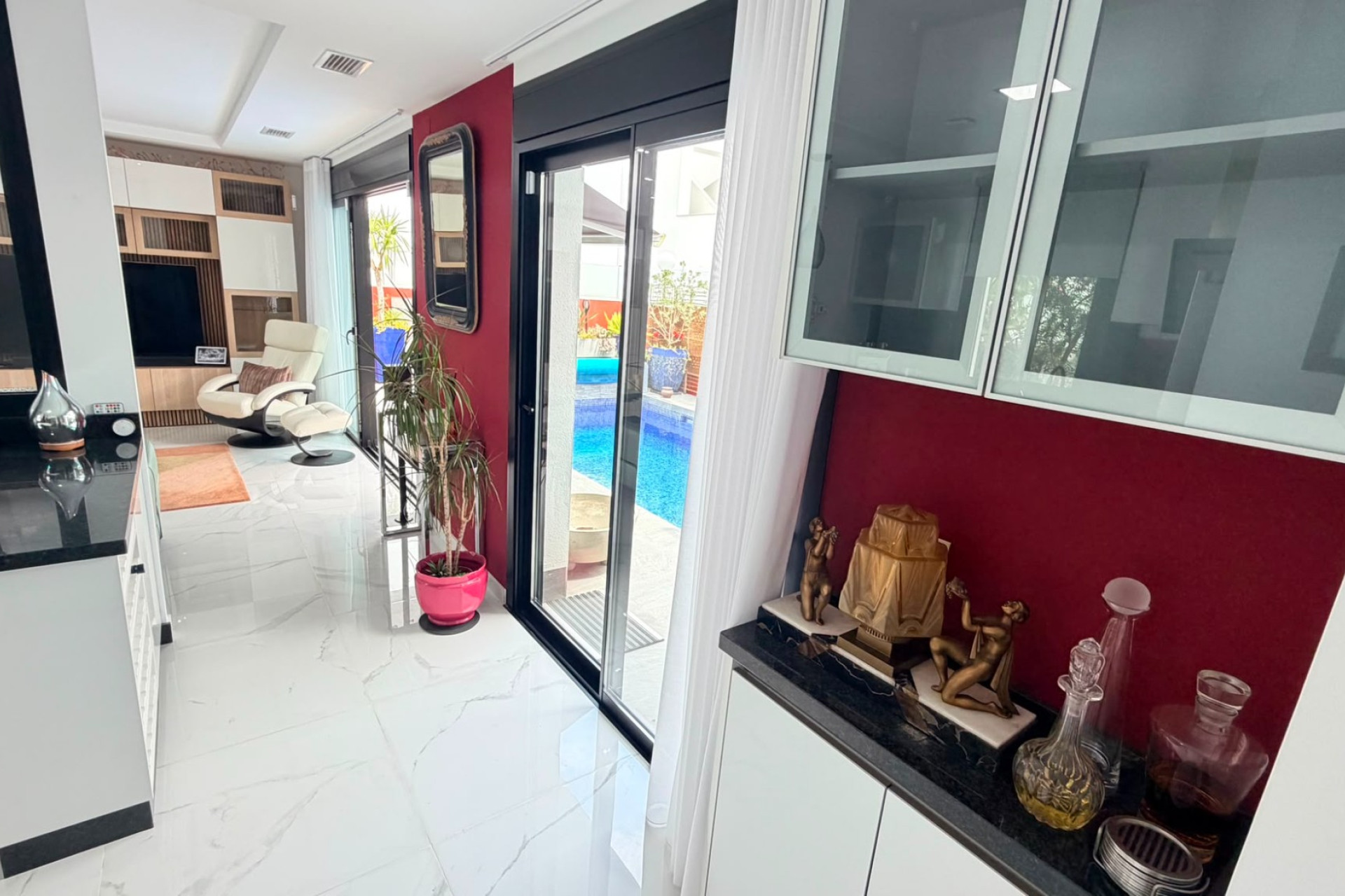 Odsprzedaż - Villa - Montesinos - La Herrada