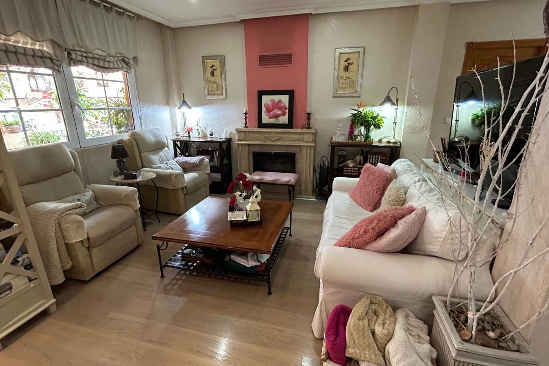 Odsprzedaż - Villa - Montesinos - Los Montesinos