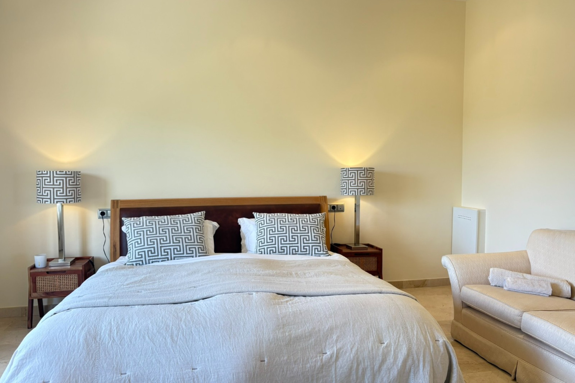 Odsprzedaż - Villa - Murcia