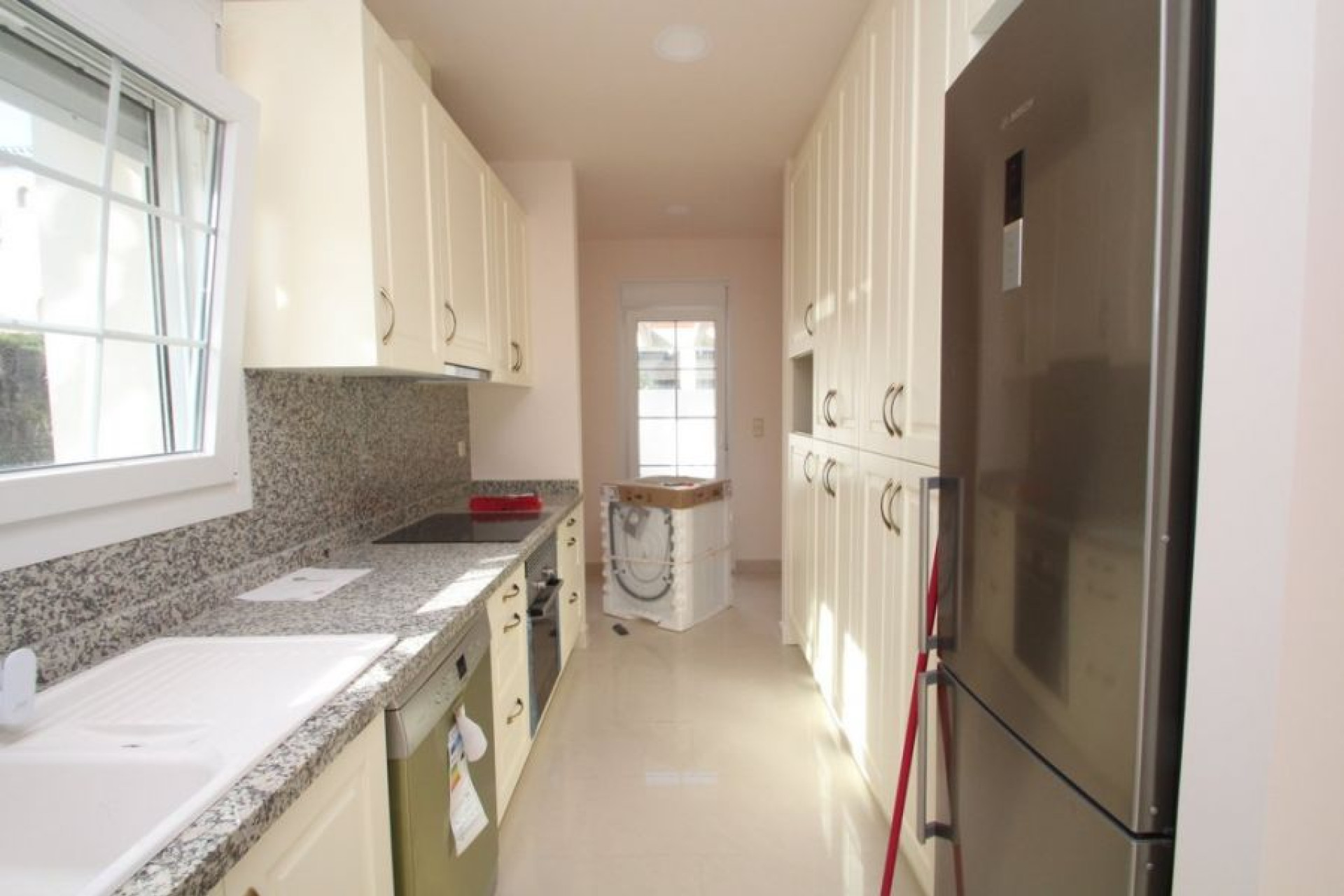 Odsprzedaż - Villa - Orihuela Costa - Cabo Roig