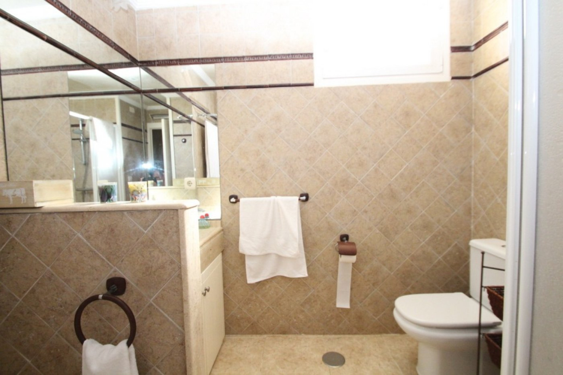 Odsprzedaż - Villa - Orihuela Costa - Cabo Roig