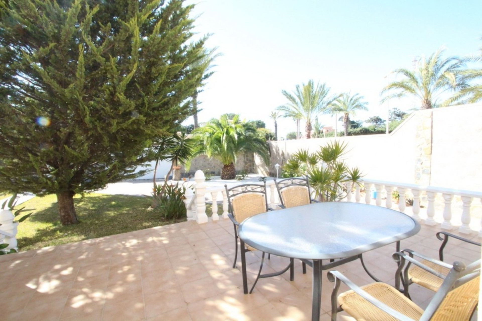 Odsprzedaż - Villa - Orihuela Costa - Cabo Roig
