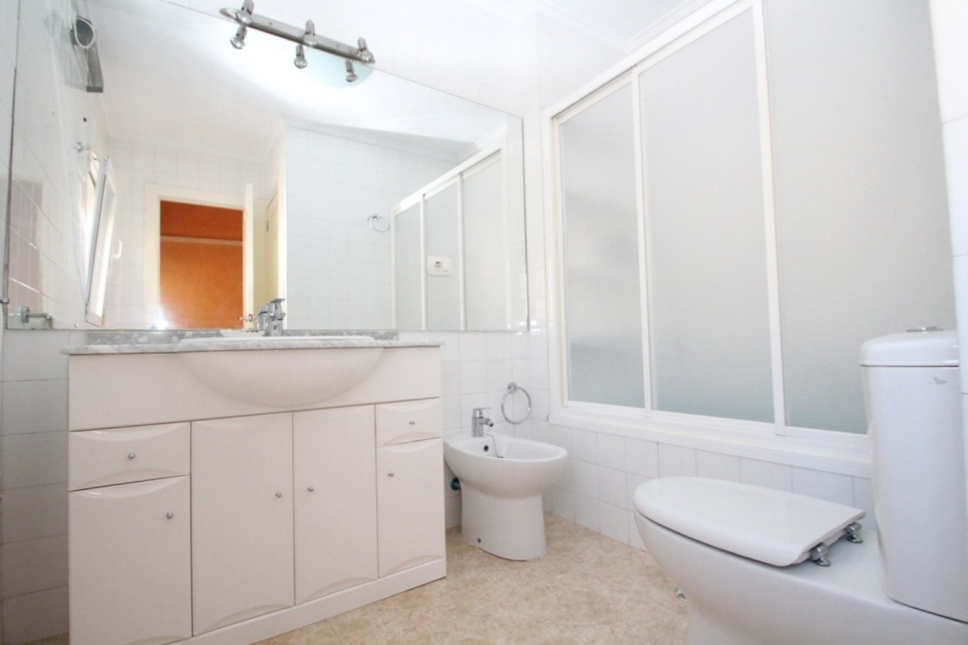 Odsprzedaż - Villa - Orihuela Costa - Cabo Roig