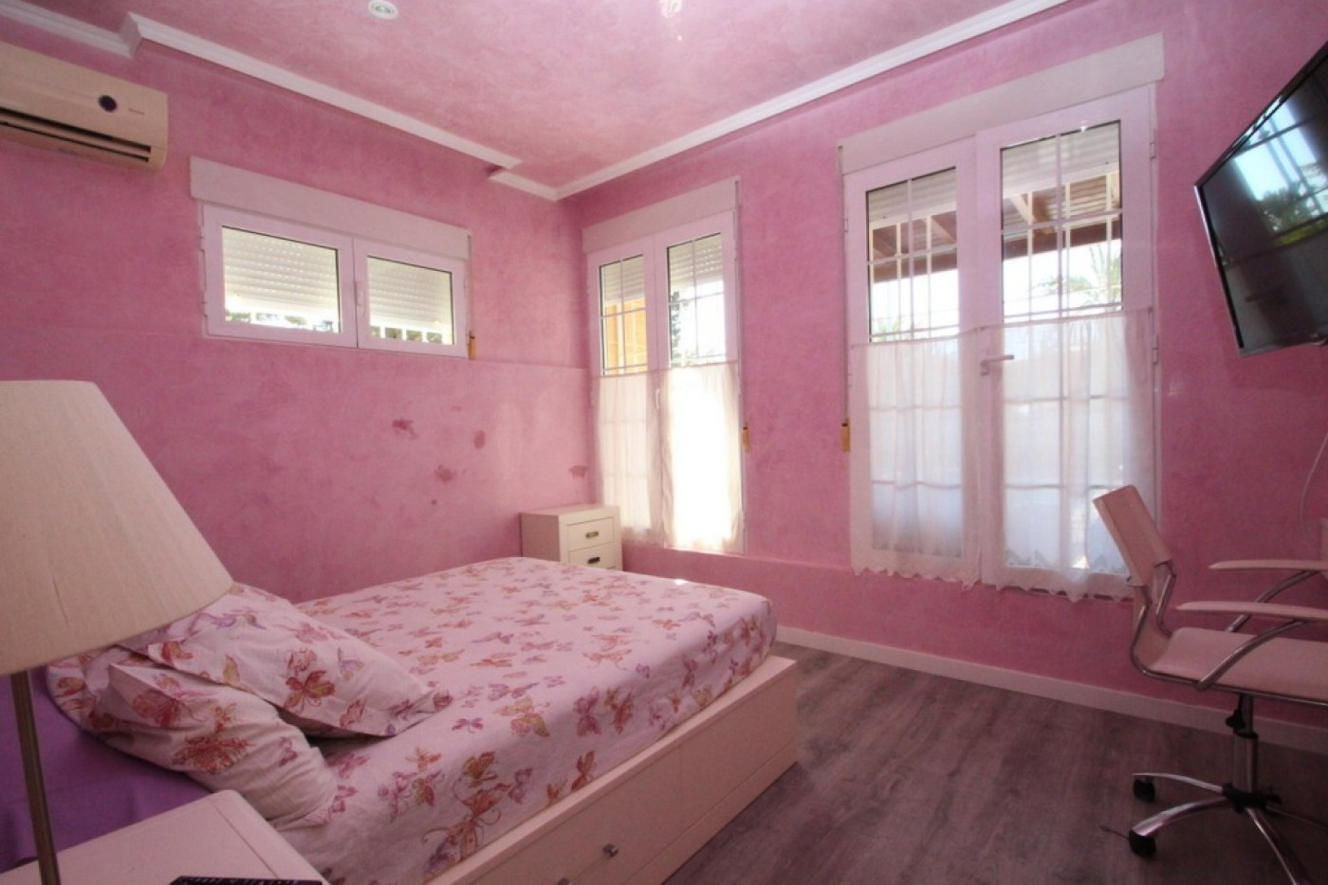 Odsprzedaż - Villa - Orihuela Costa - Cabo Roig