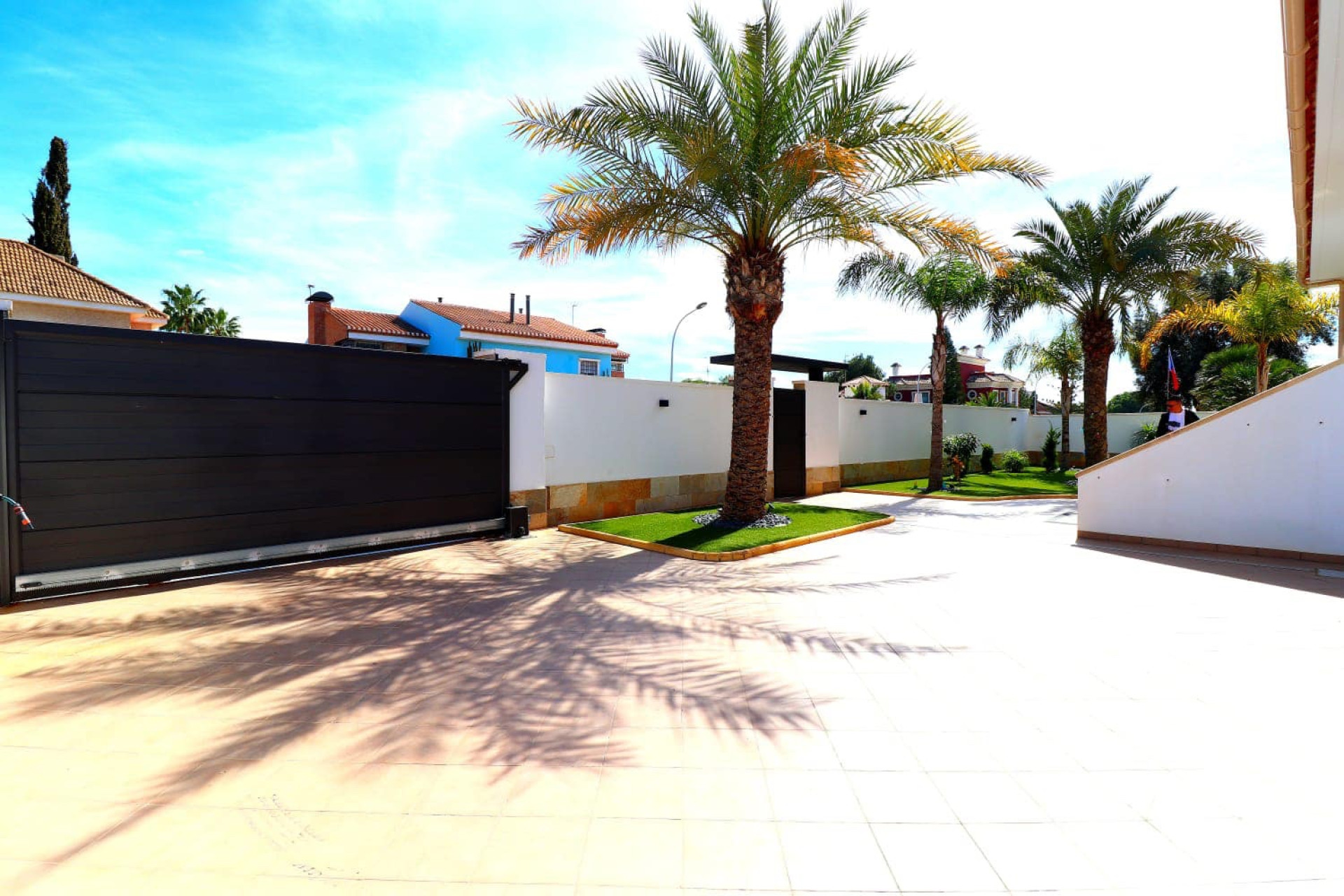 Odsprzedaż - Villa - Orihuela Costa - Campoamor