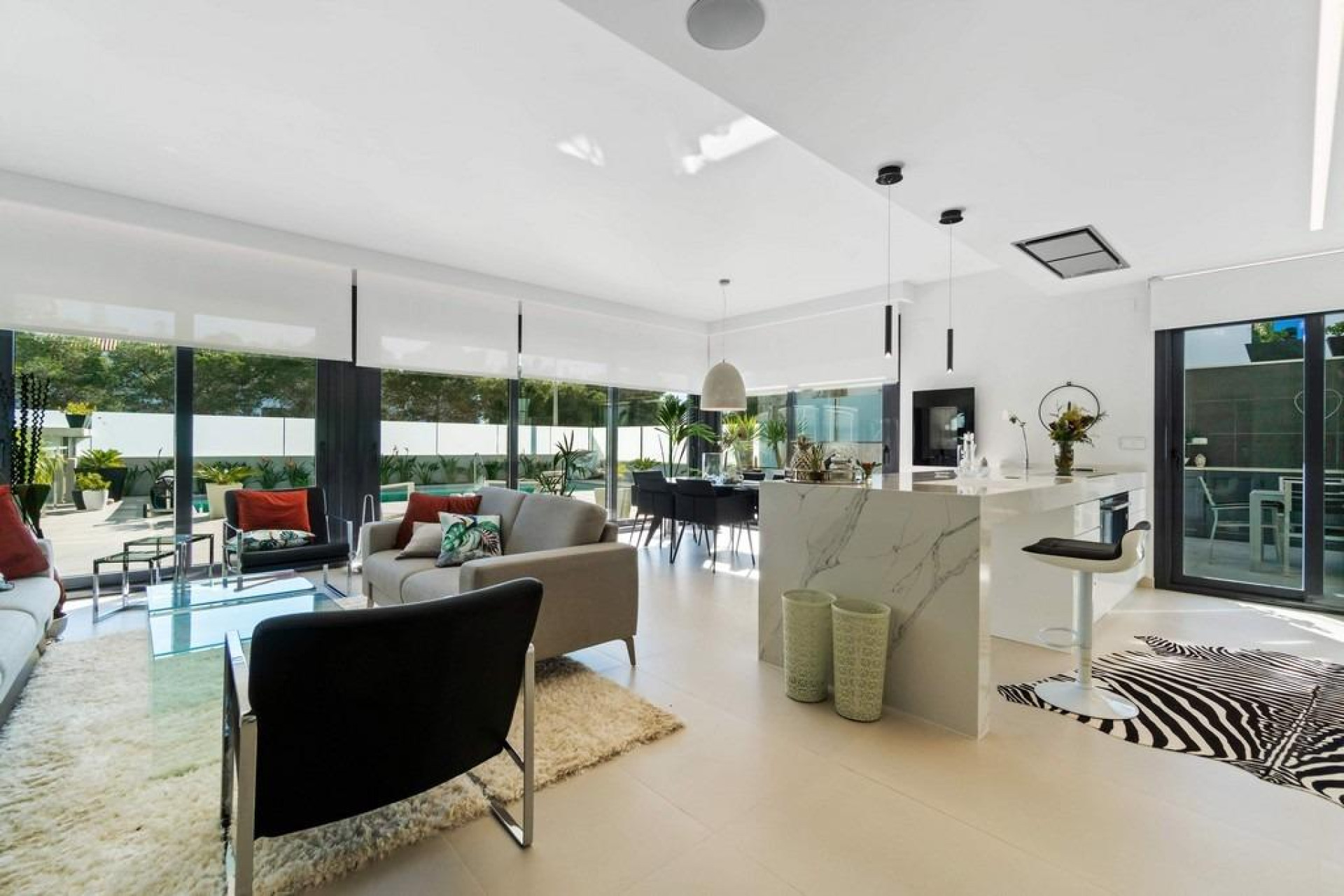 Odsprzedaż - Villa - Orihuela Costa - Campoamor