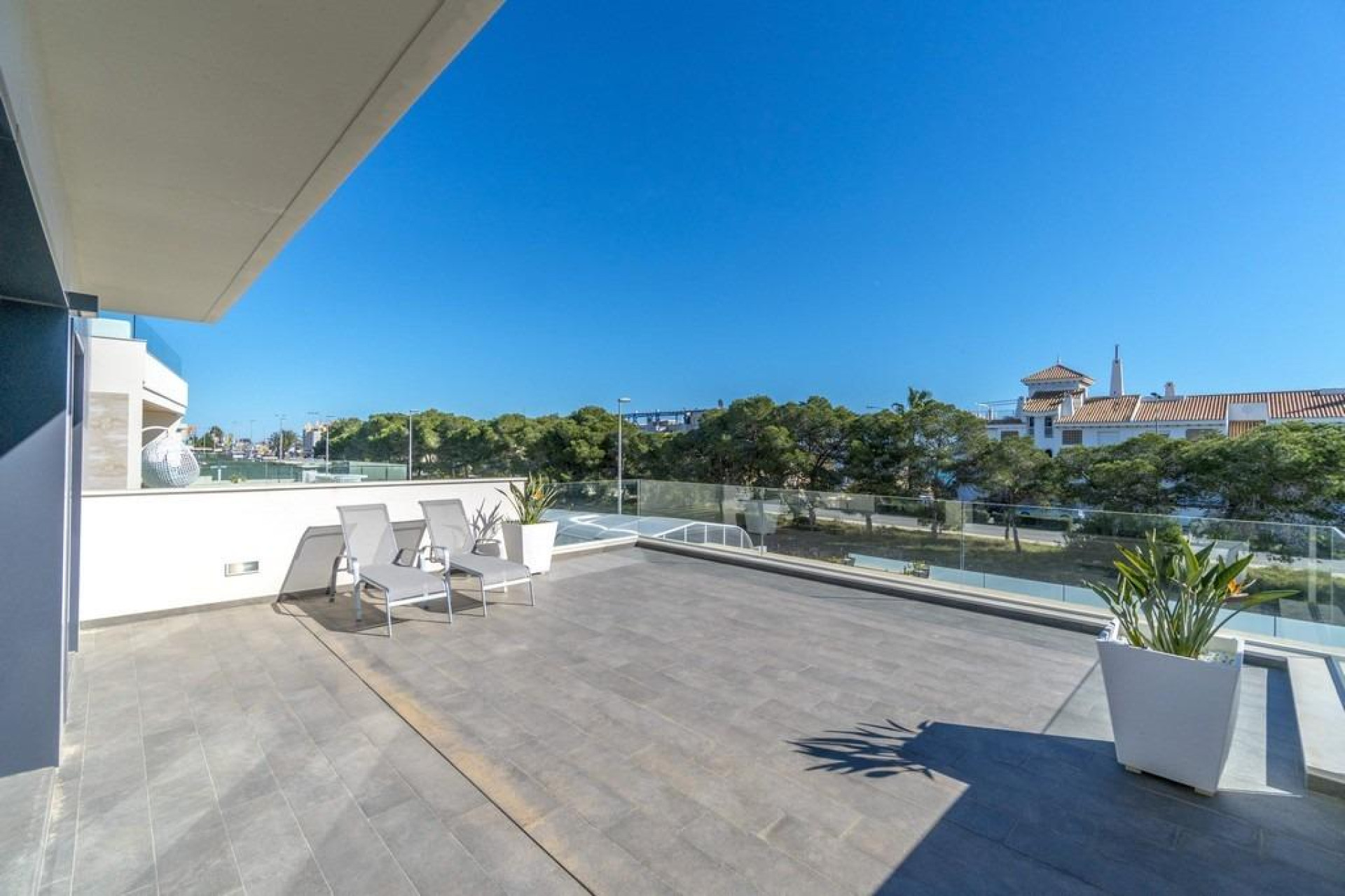 Odsprzedaż - Villa - Orihuela Costa - Campoamor