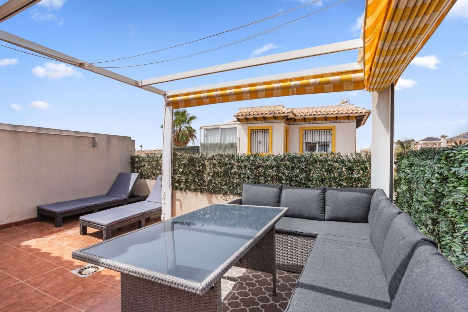 Odsprzedaż - Villa - Orihuela Costa - La Regia