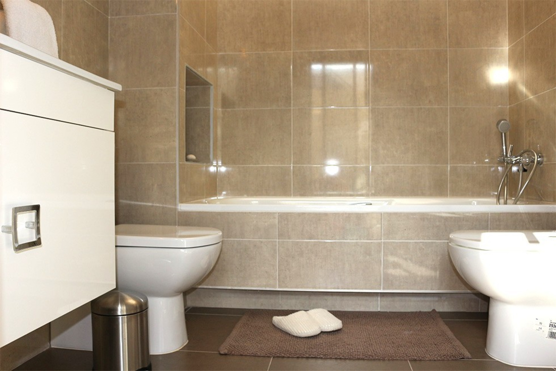 Odsprzedaż - Villa - Orihuela Costa - La Zenia