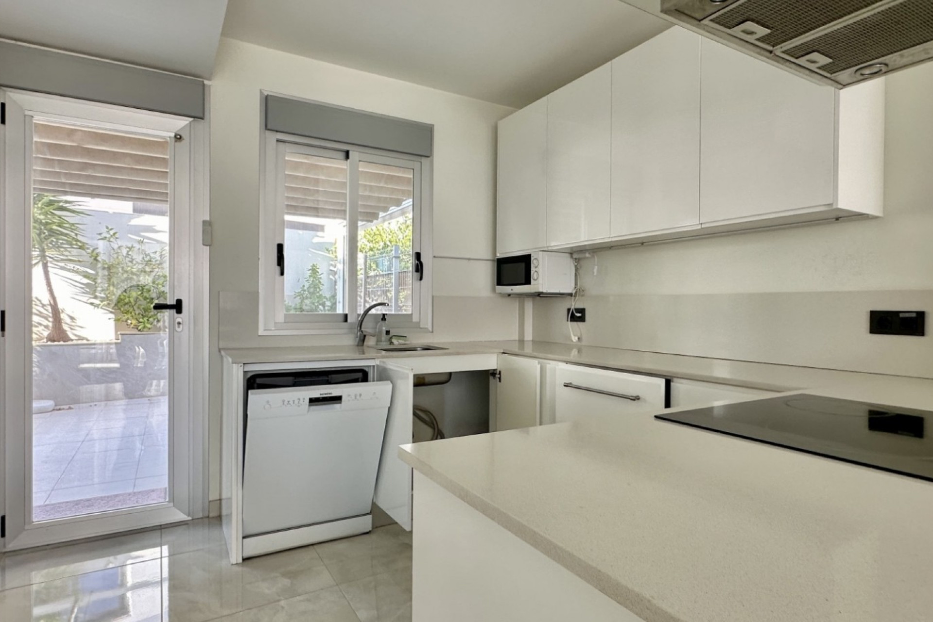 Odsprzedaż - Villa - Orihuela Costa - Lomas de Cabo Roig