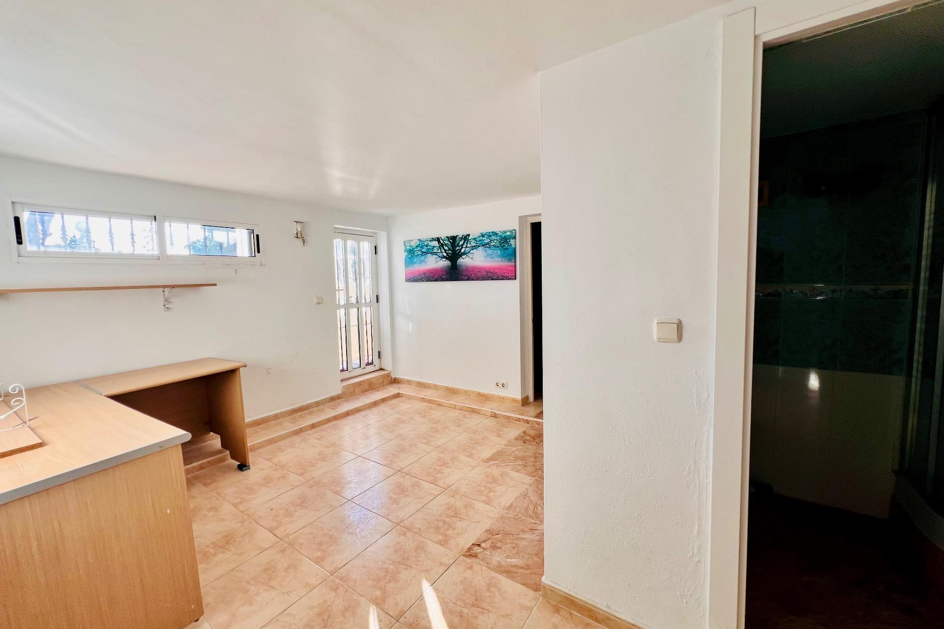 Odsprzedaż - Villa - Orihuela Costa - Lomas de Campoamor-Las Ramblas