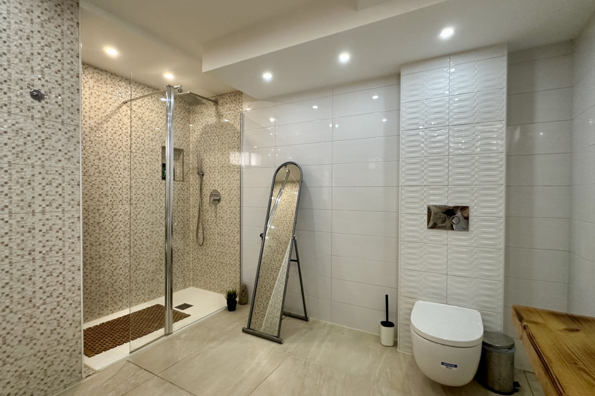 Odsprzedaż - Villa - Orihuela Costa - Los Altos