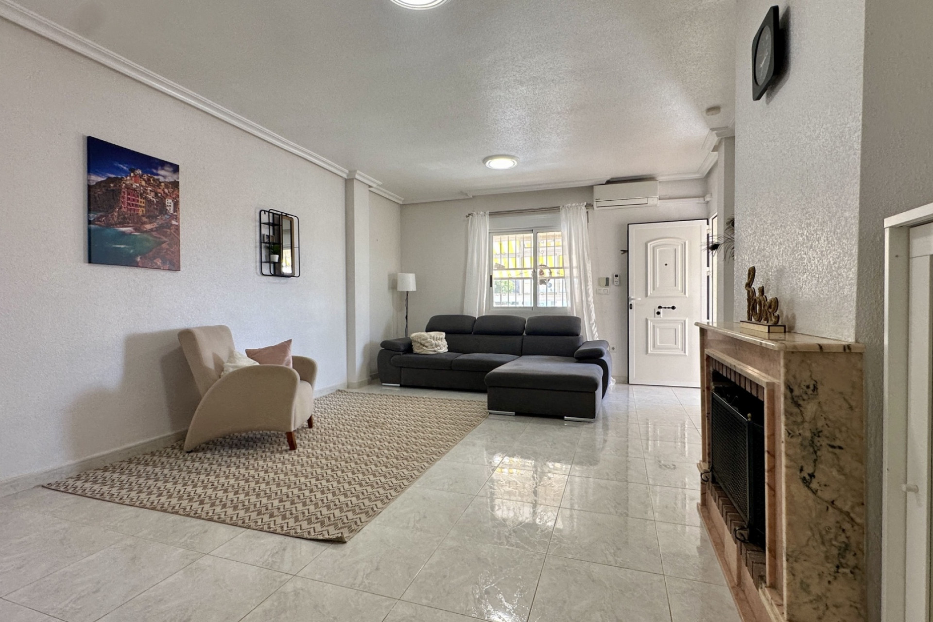 Odsprzedaż - Villa - Orihuela Costa - Los Altos