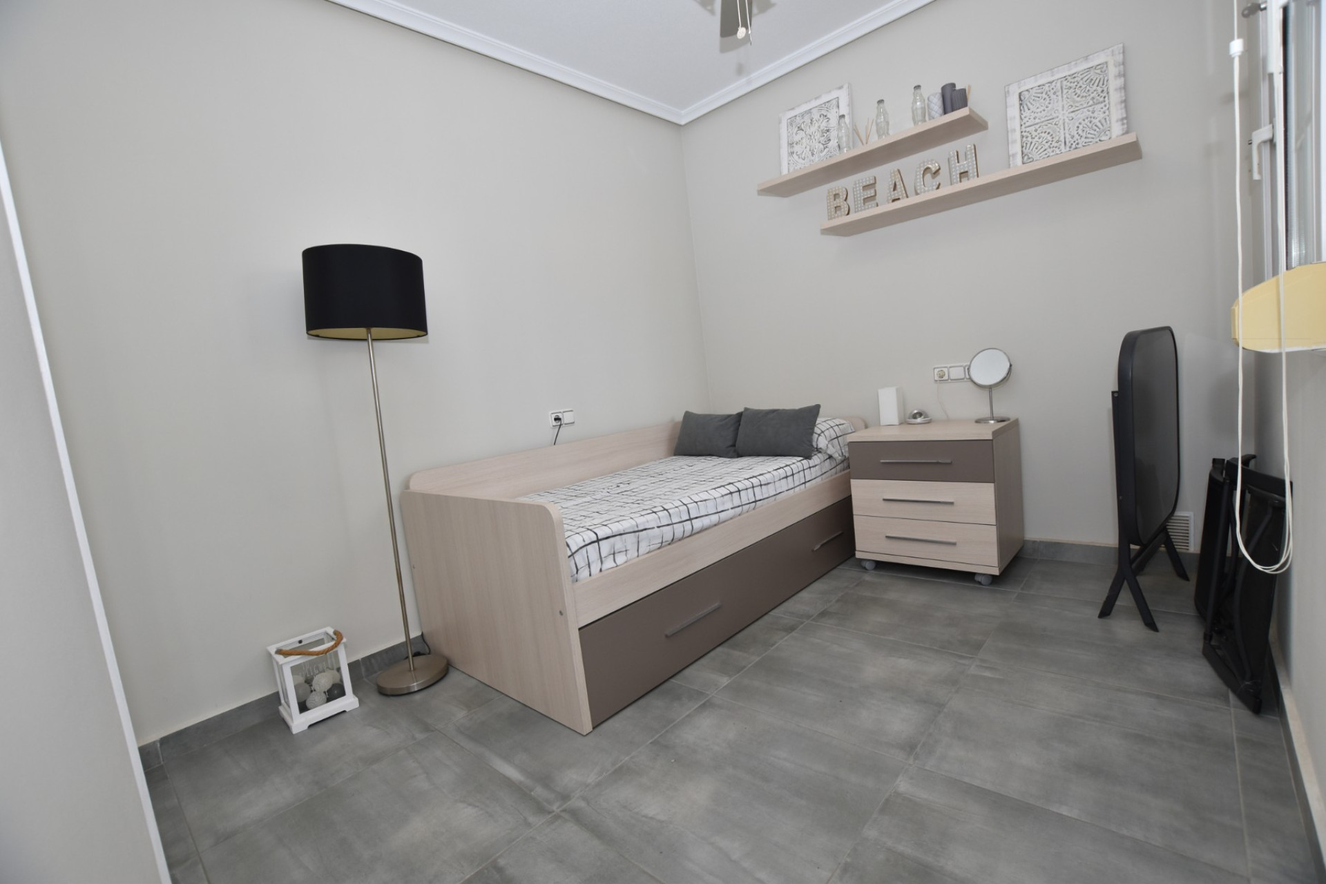 Odsprzedaż - Villa - Orihuela Costa - Los Dolses