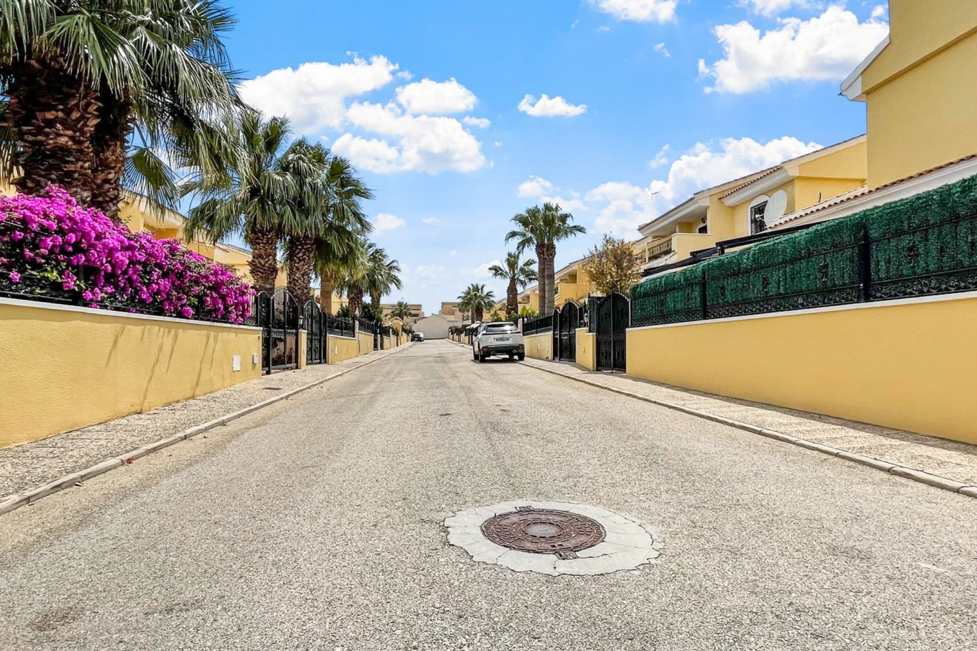 Odsprzedaż - Villa - Orihuela Costa - Los Dolses