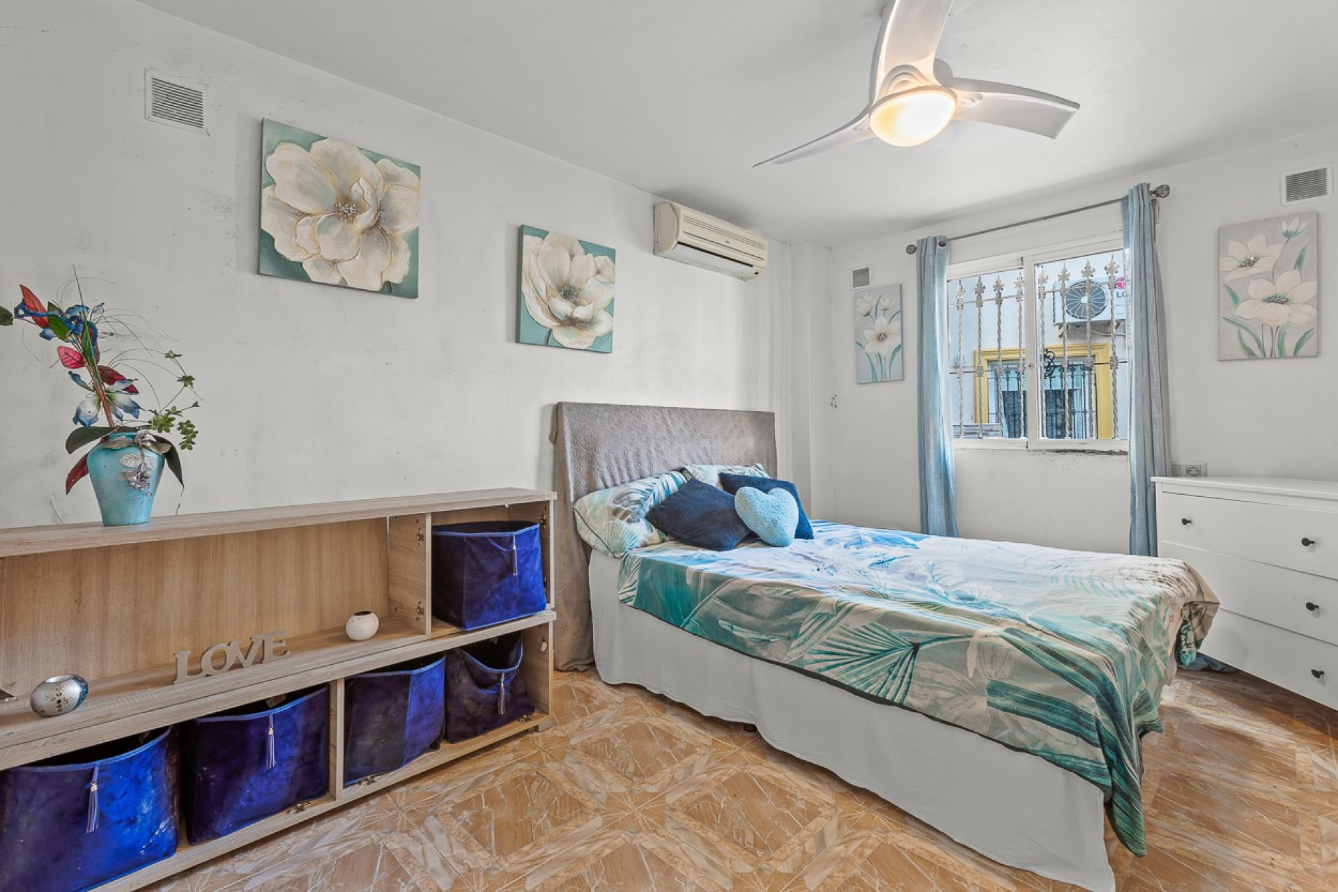 Odsprzedaż - Villa - Orihuela Costa - Playa Flamenca