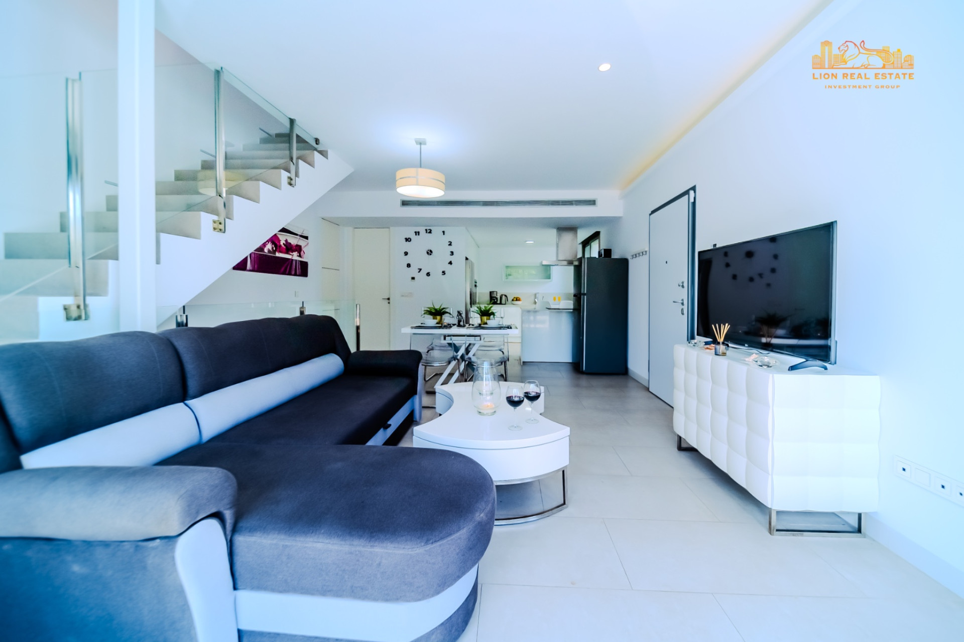 Odsprzedaż - Villa - Orihuela Costa - Villamartín