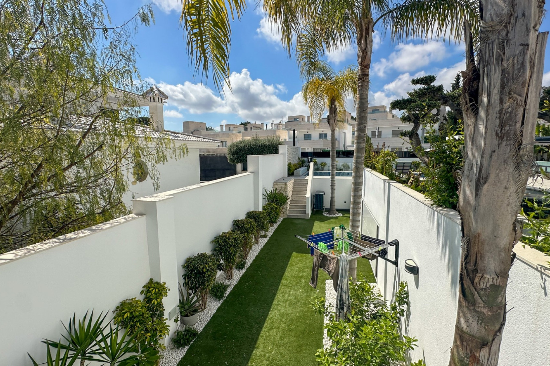 Odsprzedaż - Villa - Orihuela Costa - Villamartín