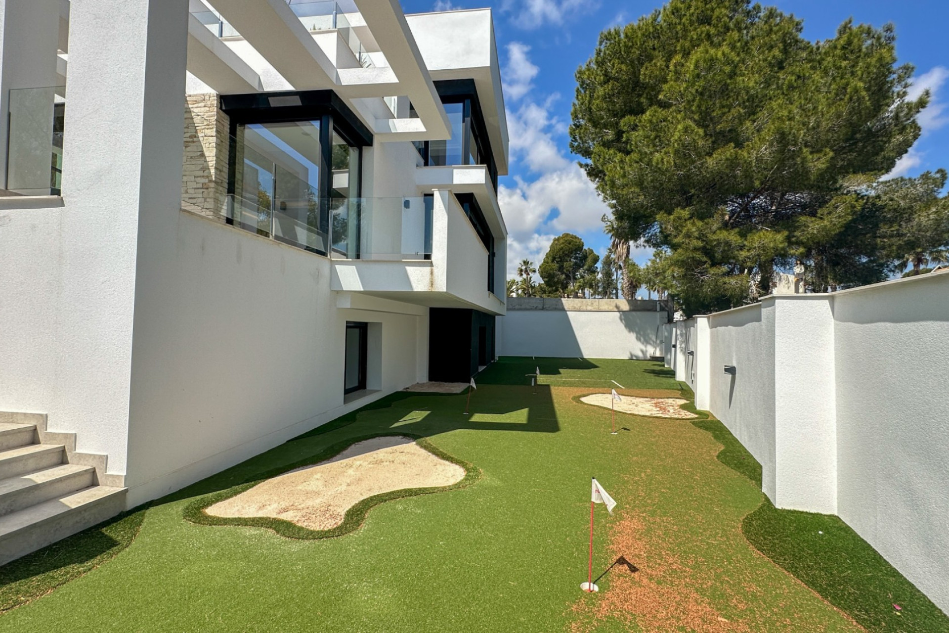 Odsprzedaż - Villa - Orihuela Costa - Villamartín