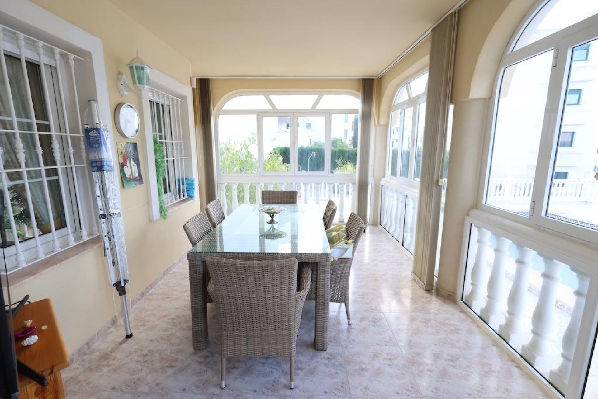 Odsprzedaż - Villa - Orihuela Costa - Villamartín