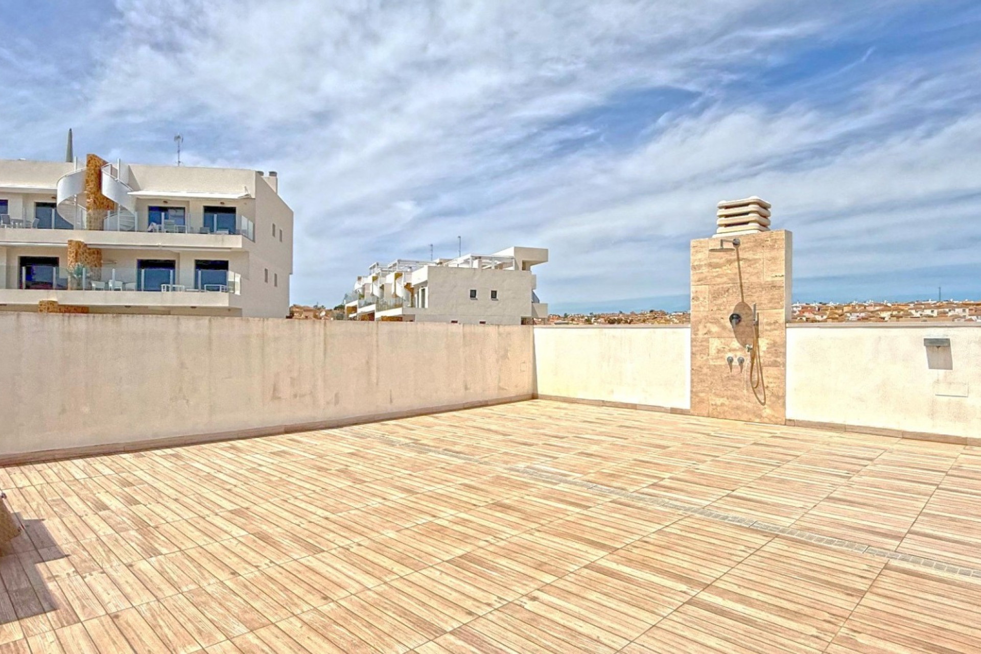 Odsprzedaż - Villa - Orihuela Costa - Villamartín
