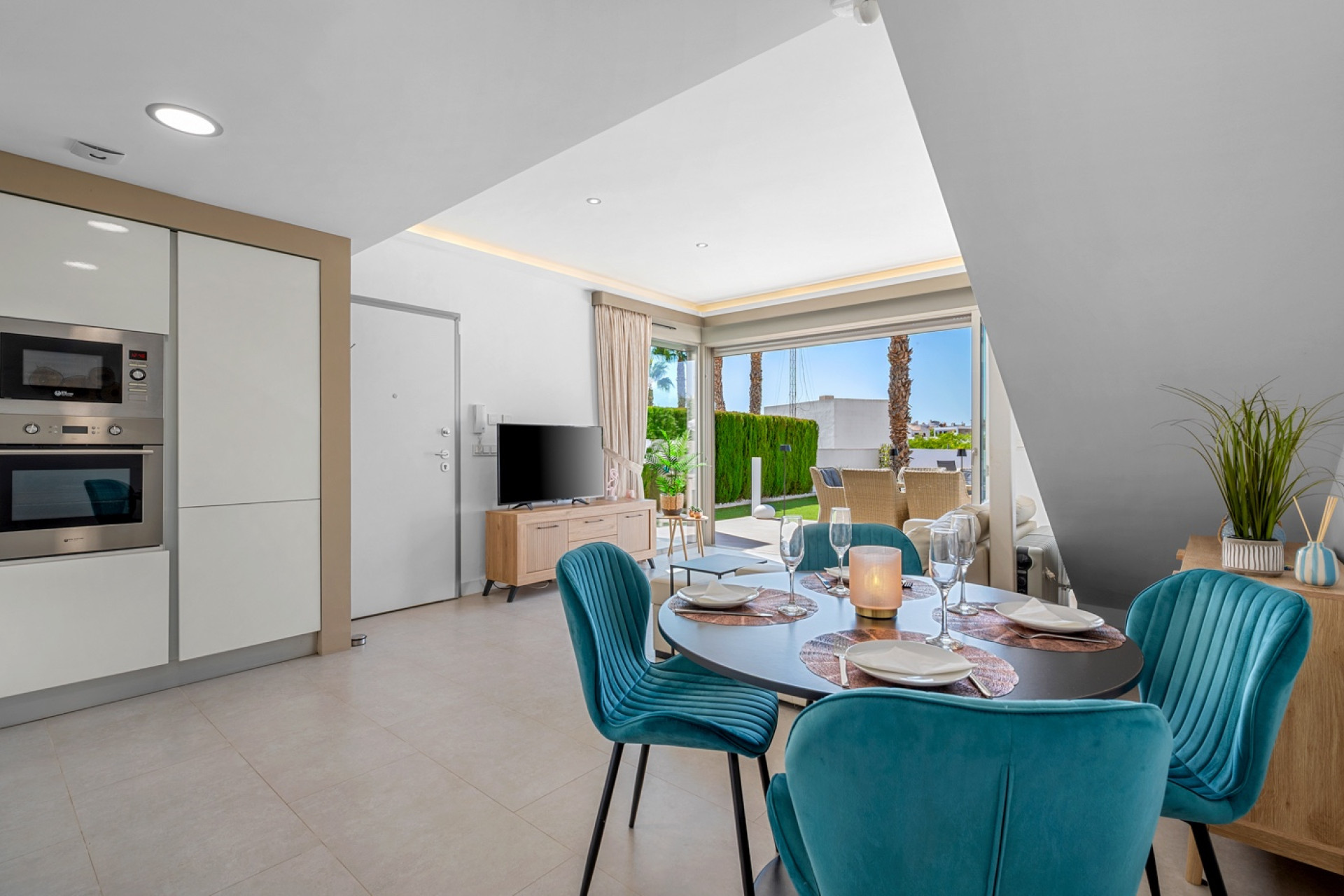 Odsprzedaż - Villa - Orihuela Costa - Villamartín