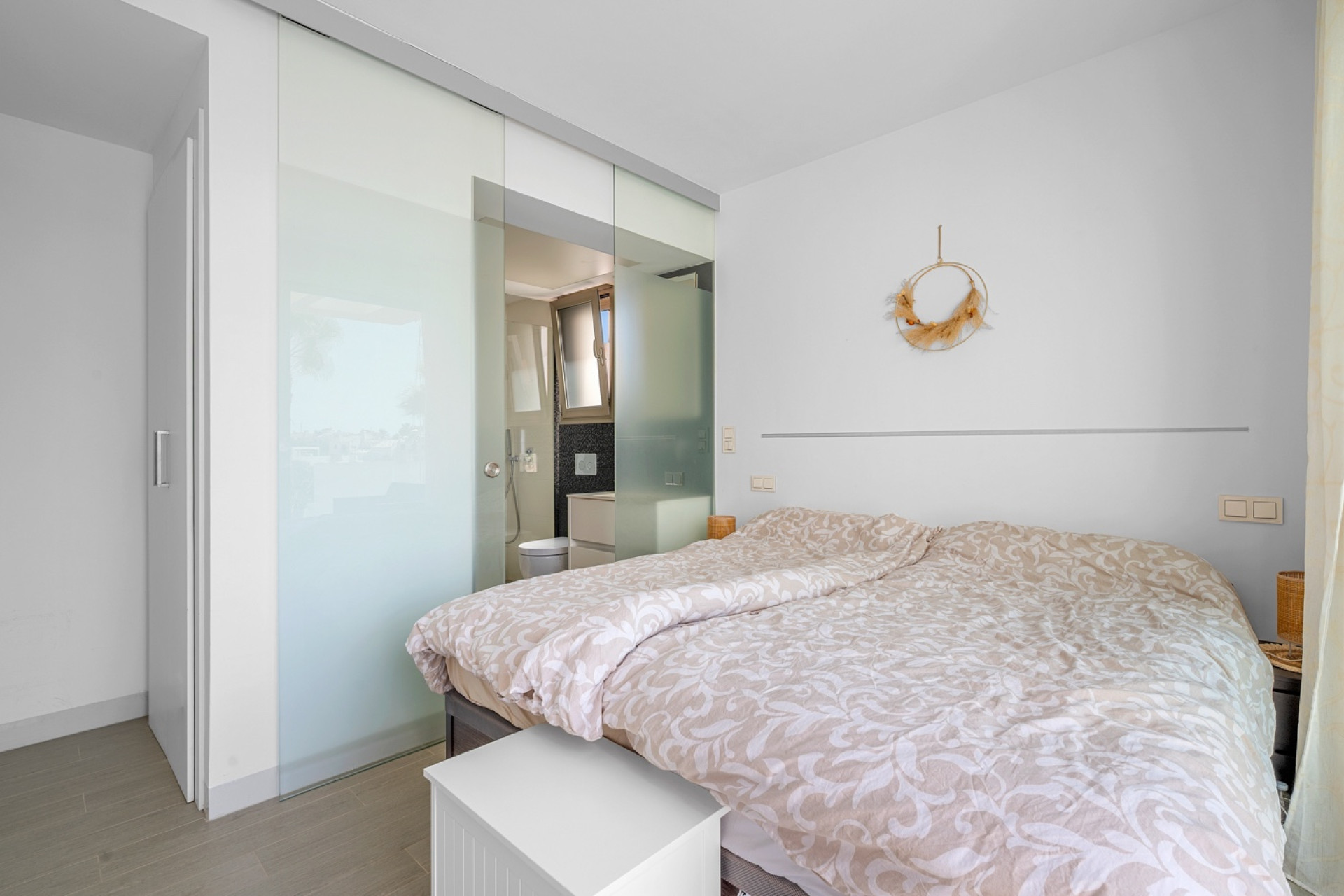 Odsprzedaż - Villa - Orihuela Costa - Villamartín