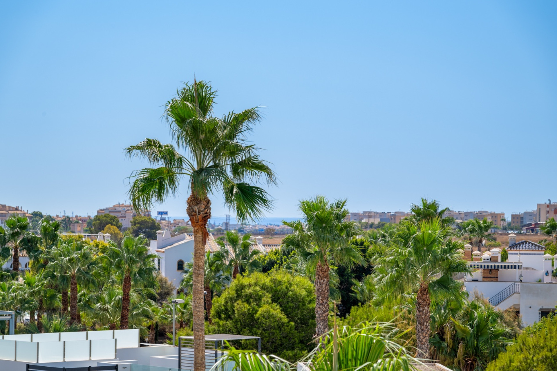 Odsprzedaż - Villa - Orihuela Costa - Villamartín