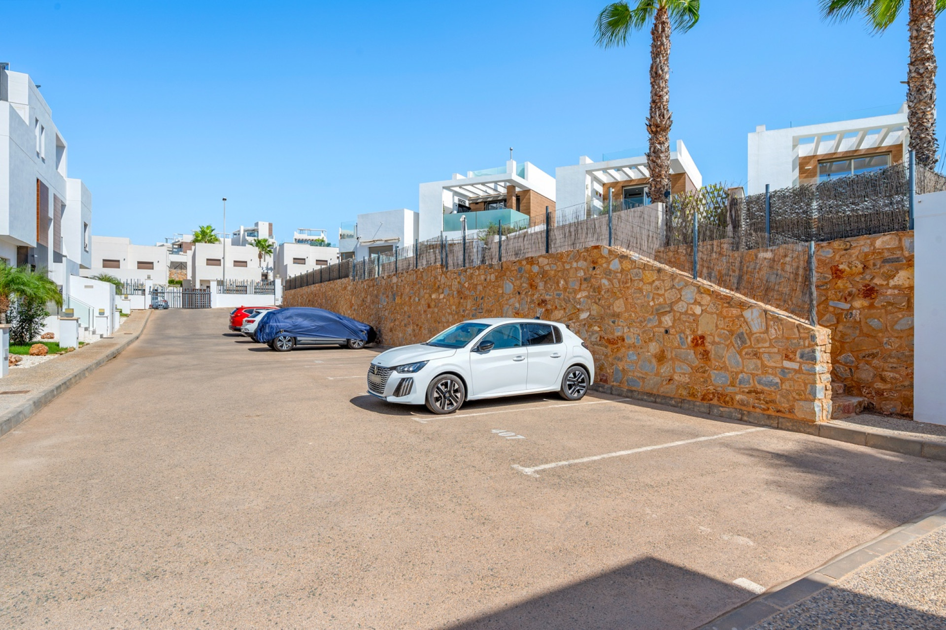Odsprzedaż - Villa - Orihuela Costa - Villamartín