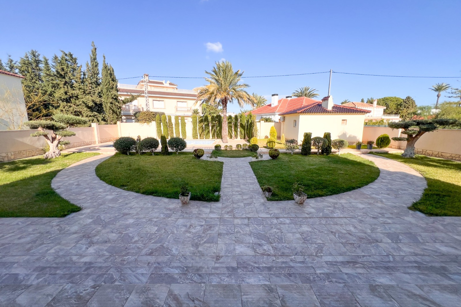 Odsprzedaż - Villa - Orihuela Costa