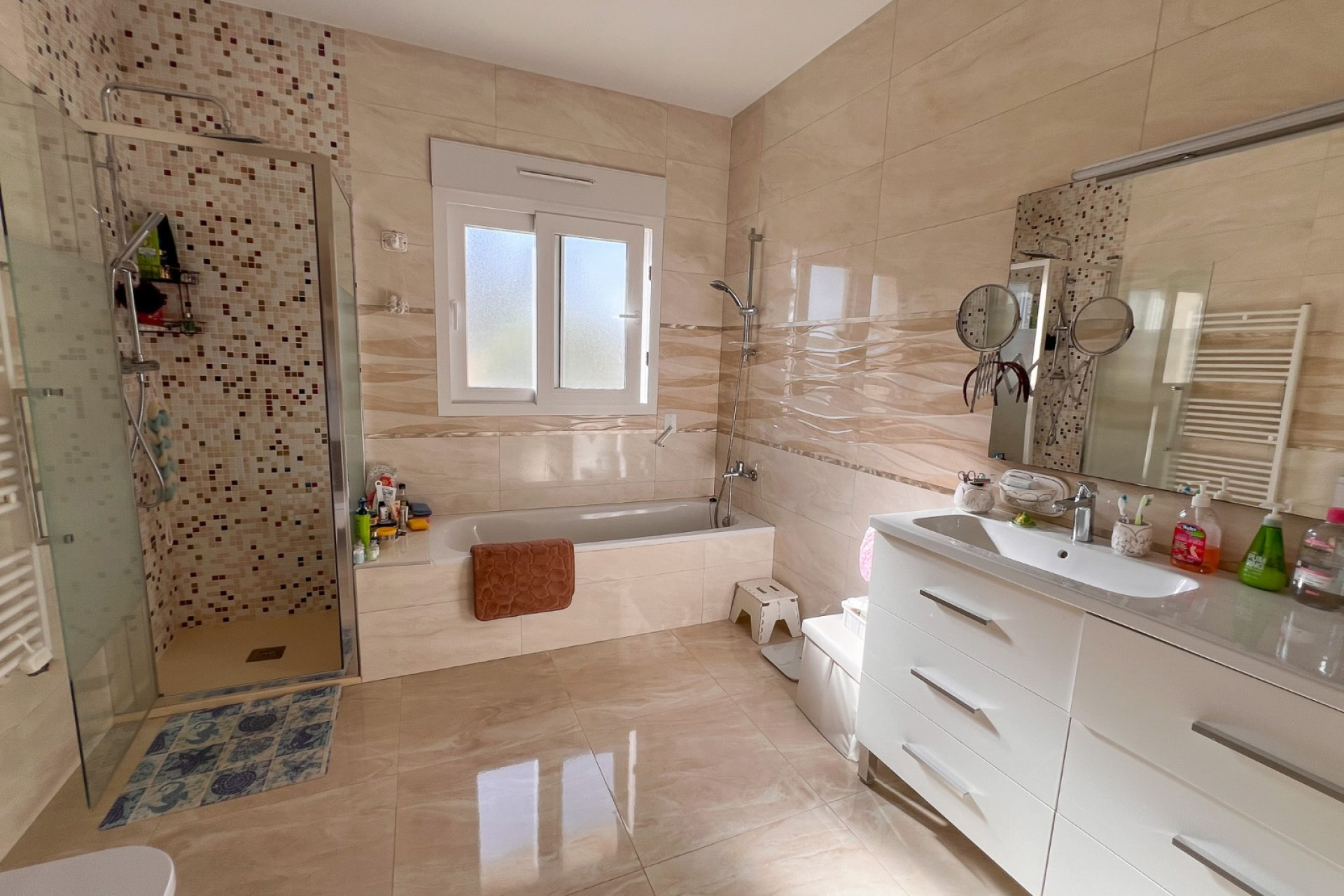 Odsprzedaż - Villa - Orihuela Costa