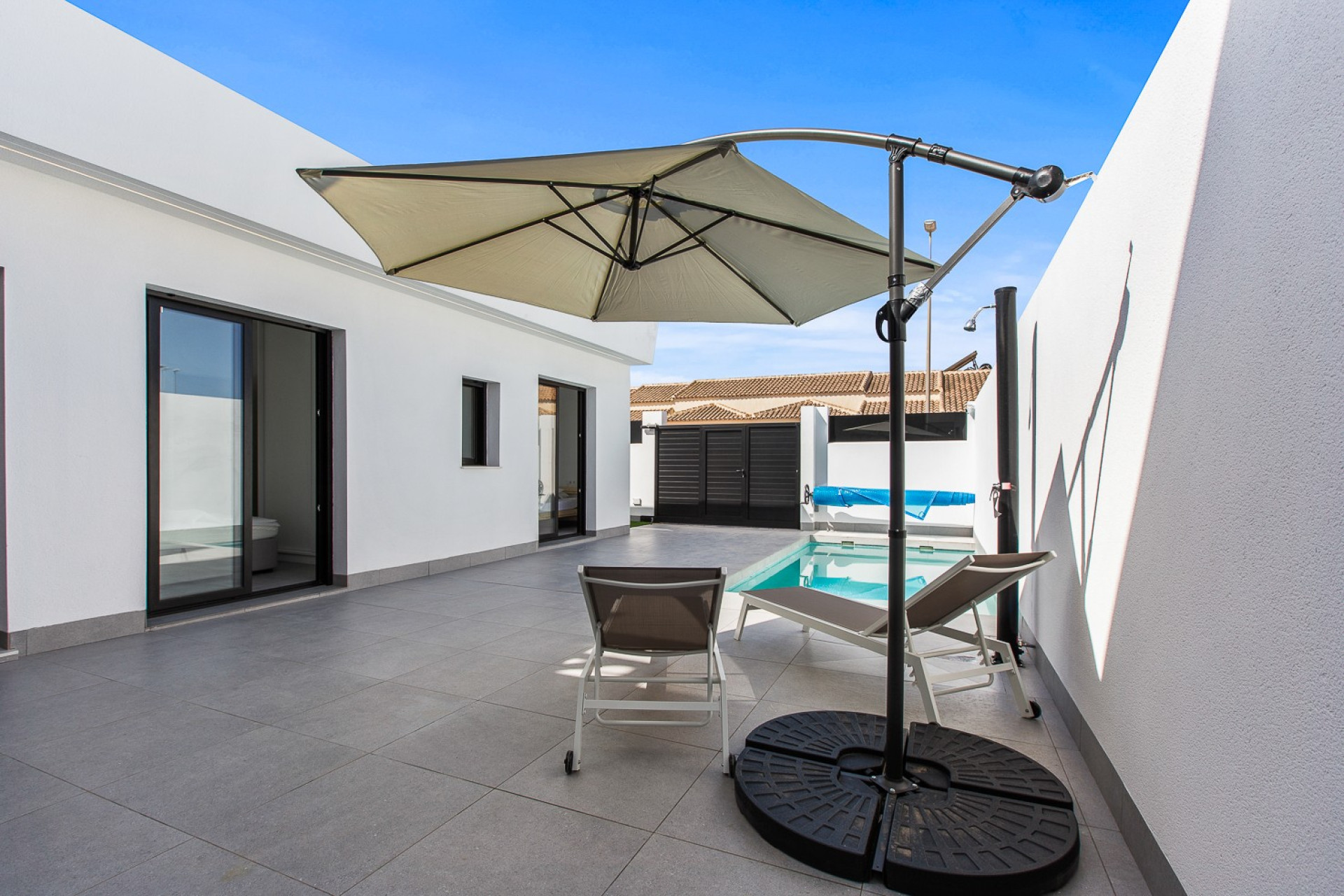 Odsprzedaż - Villa - Roldan - Lo Ferro