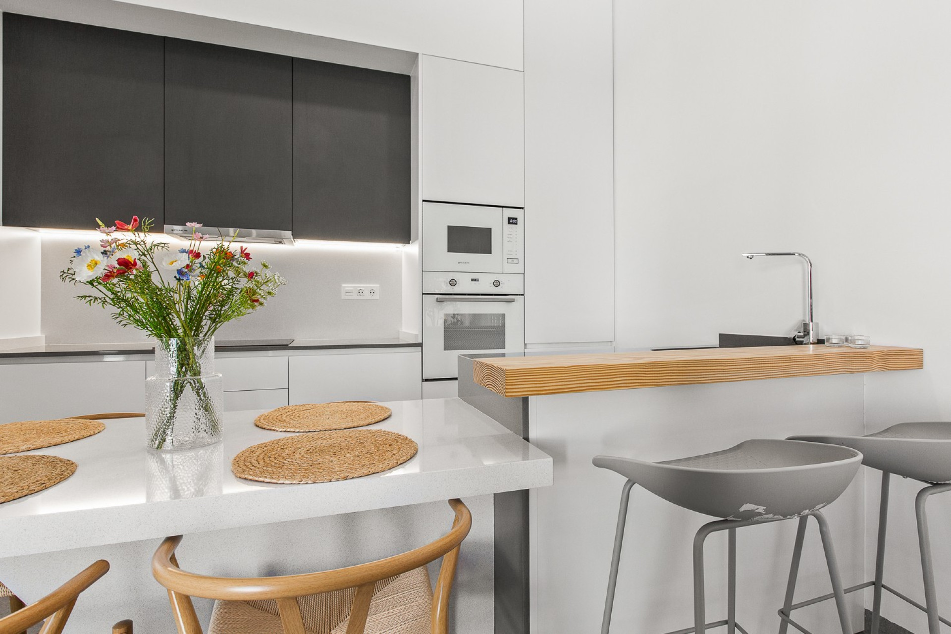 Odsprzedaż - Villa - Roldan - Lo Ferro