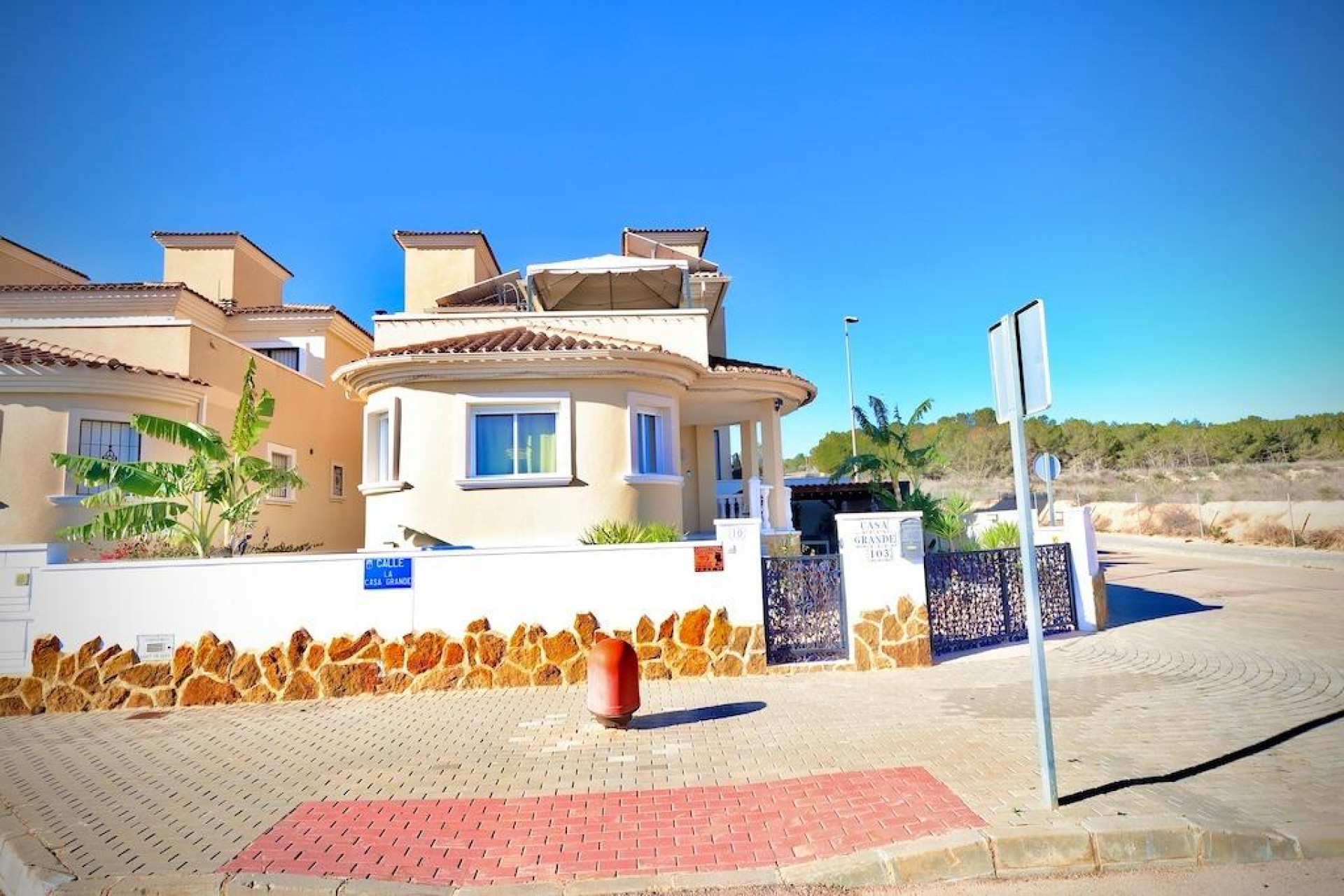 Odsprzedaż - Villa - San Miguel de Salinas - Residencial los flamencos